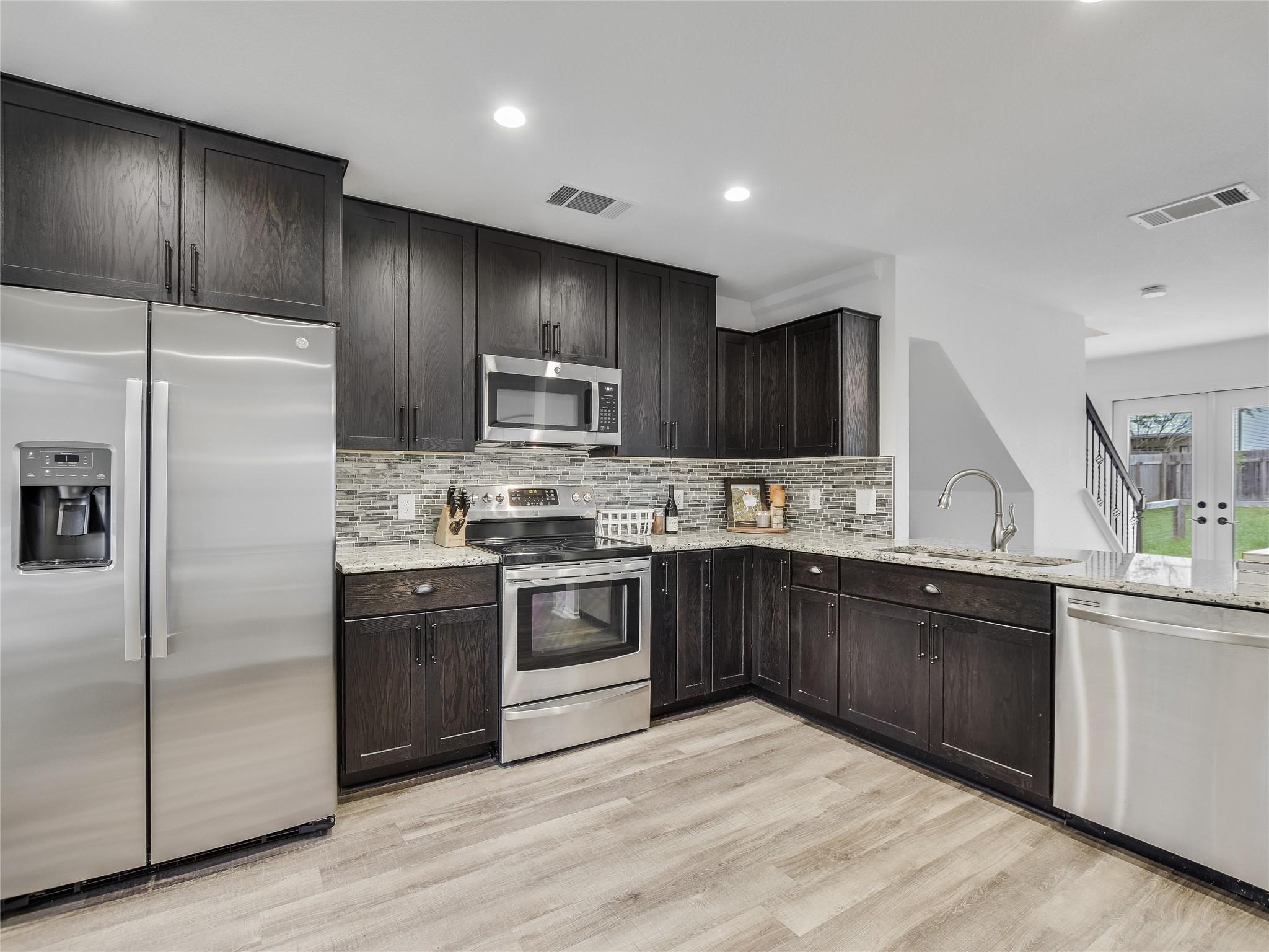 10416 Garbacz Dr, Austin, TX 78748