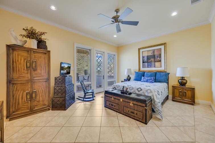 27023 Waterfall Hill Pkwy, Spicewood, TX 78669