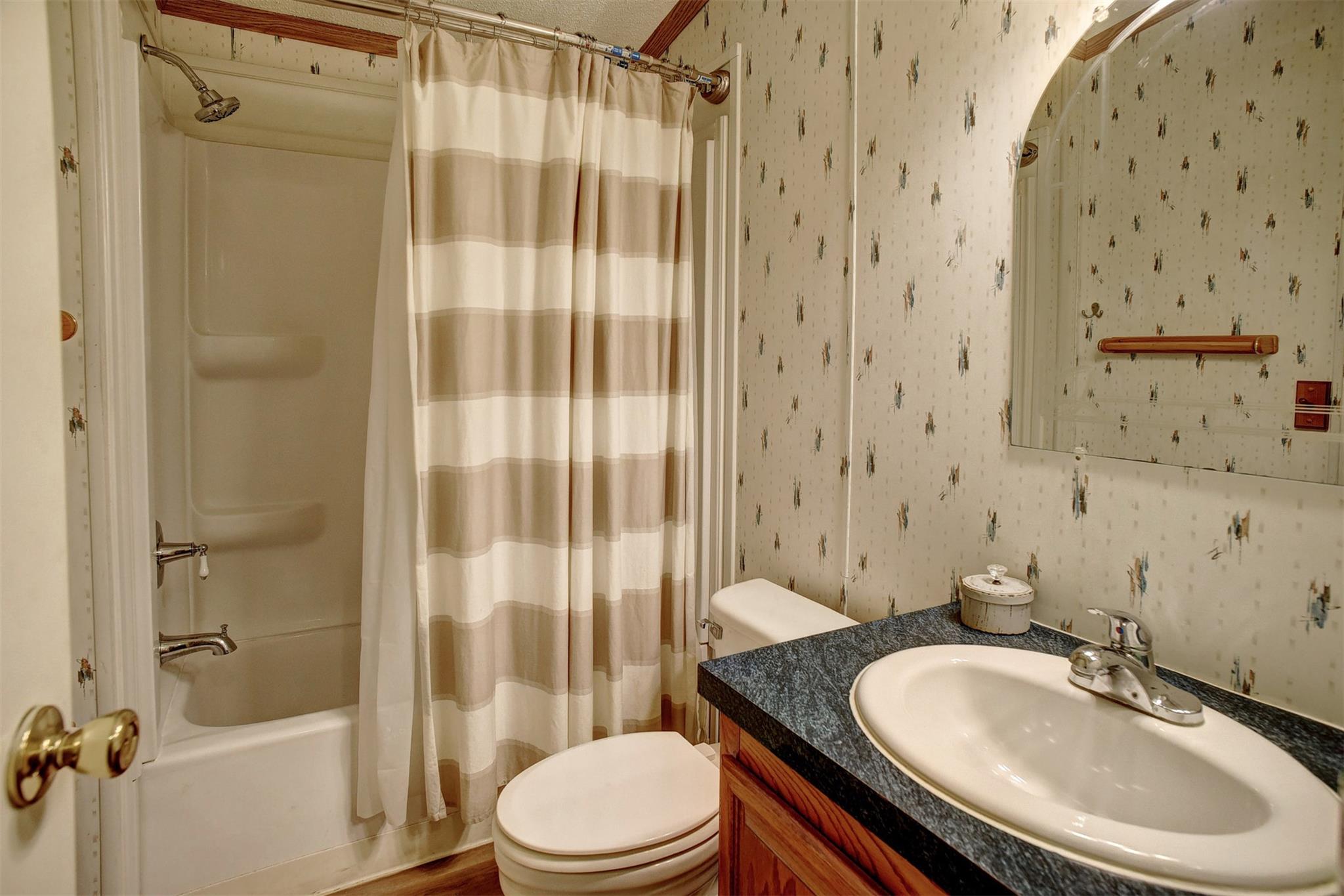 243 Piney Ridge Dr, Bastrop, TX 78602