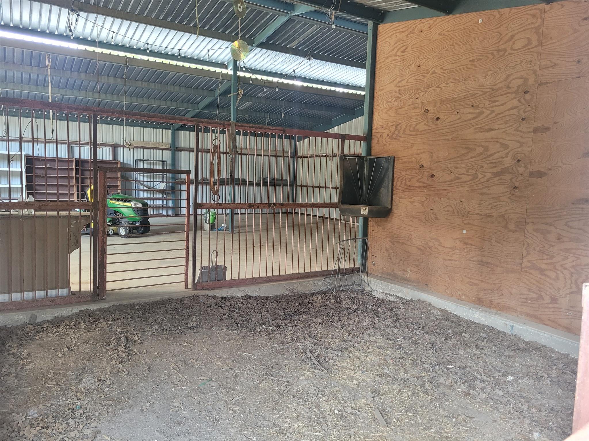 243 Piney Ridge Dr, Bastrop, TX 78602