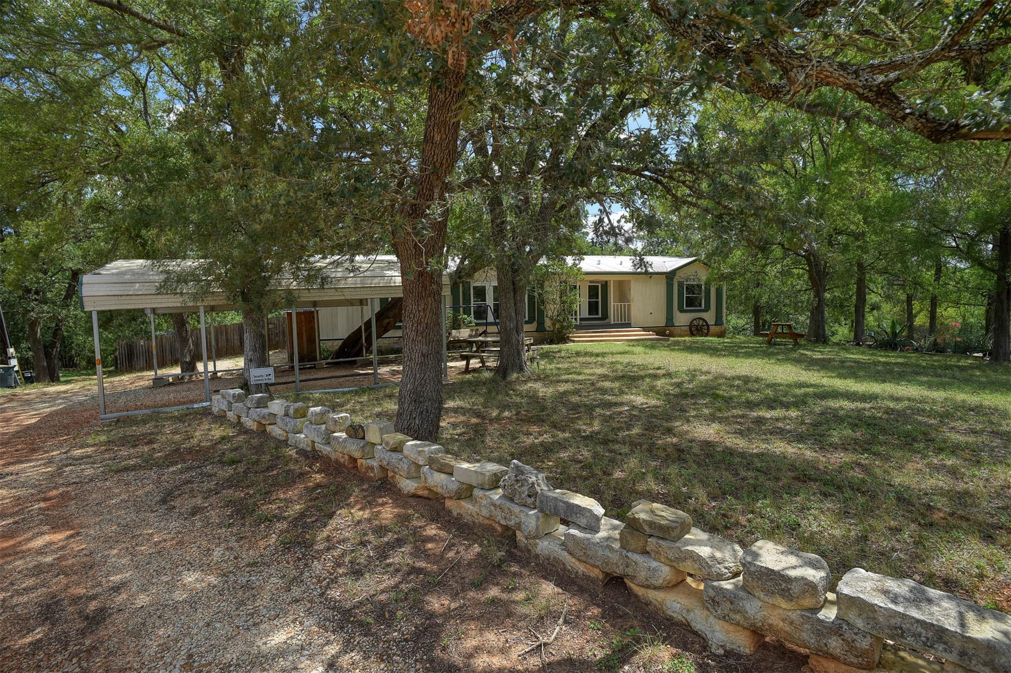 243 Piney Ridge Dr, Bastrop, TX 78602