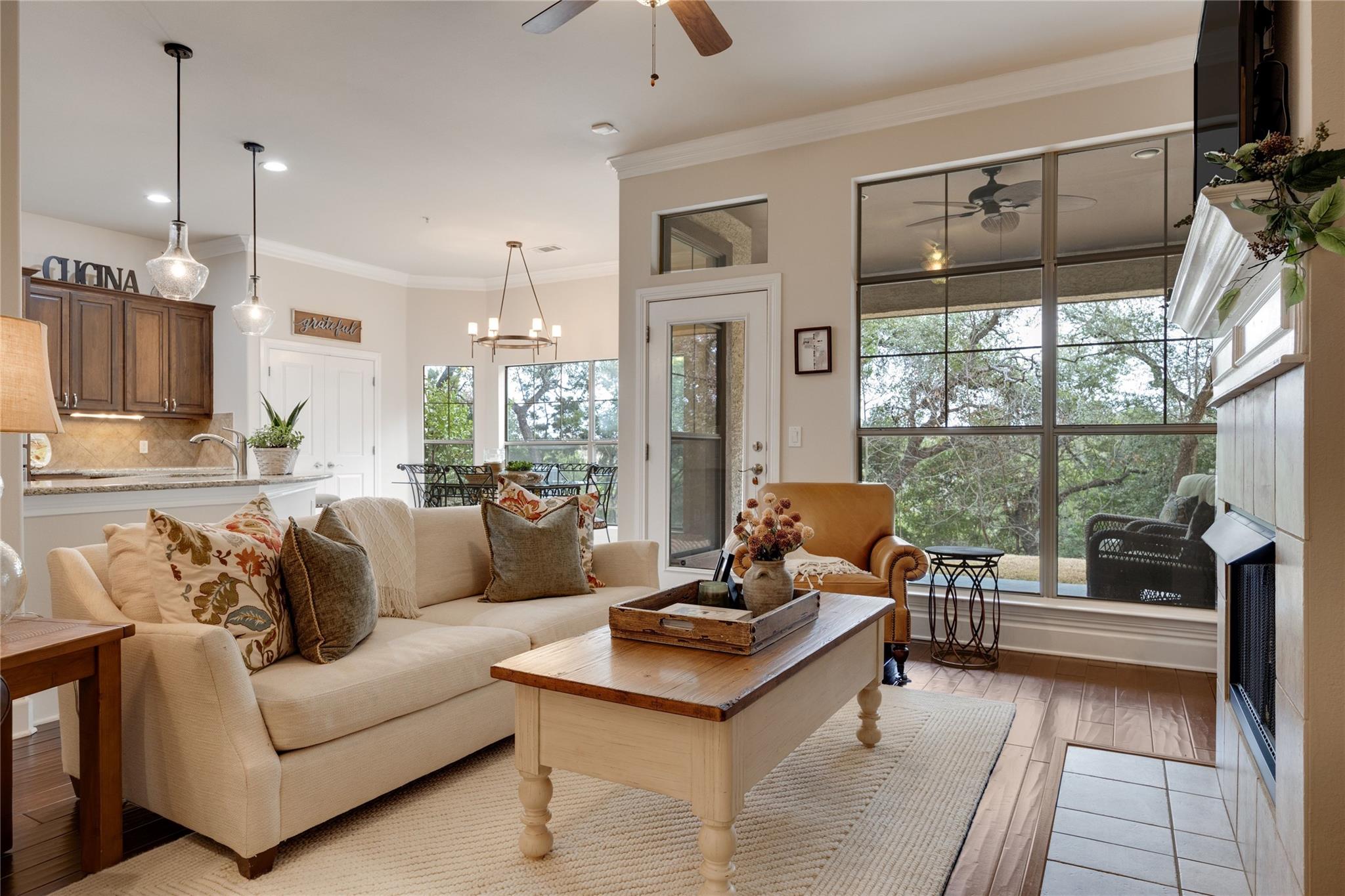 7800 Southwest Pkwy # 412, Austin, TX 78735