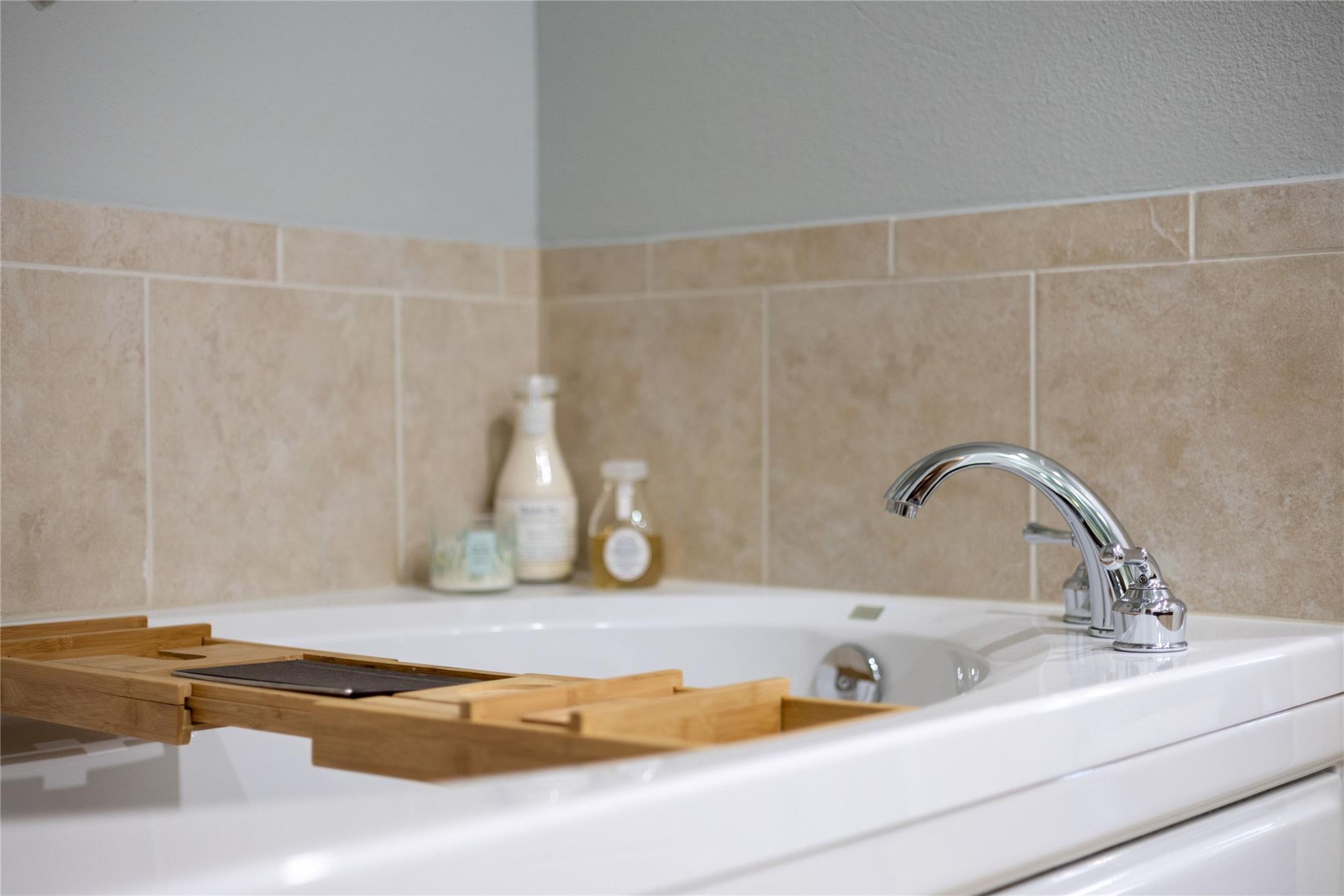 7800 Southwest Pkwy # 412, Austin, TX 78735