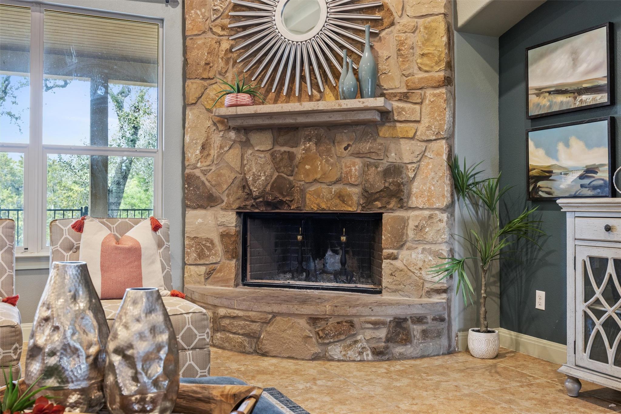 1004 Jonathan Cv, Georgetown, TX 78628