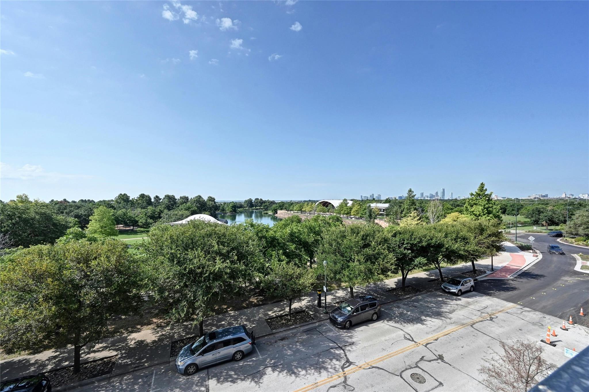 1701 Simond Ave # 323, Austin, TX 78723