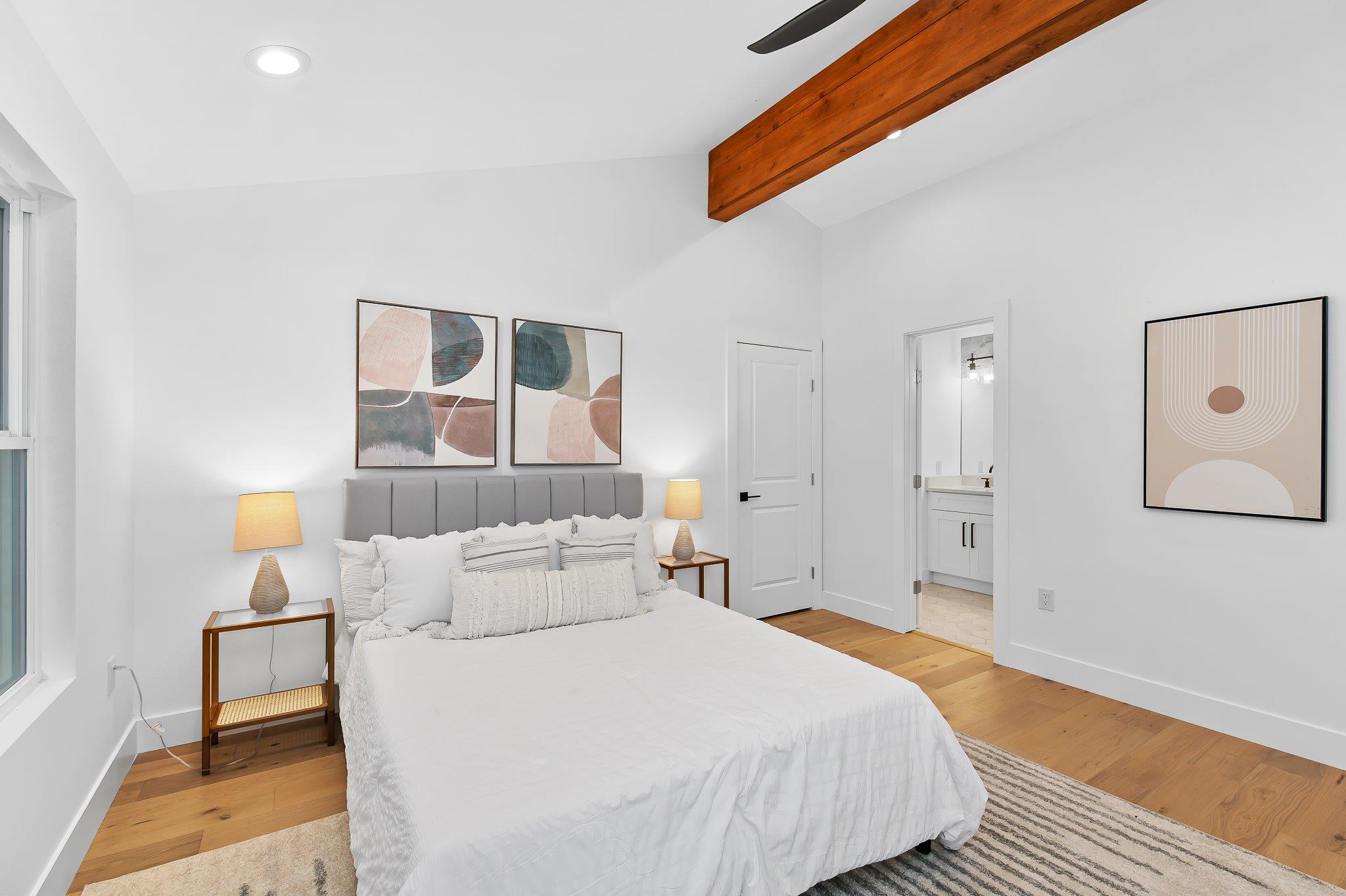 8305 Briarwood Ln, Austin, TX 78757