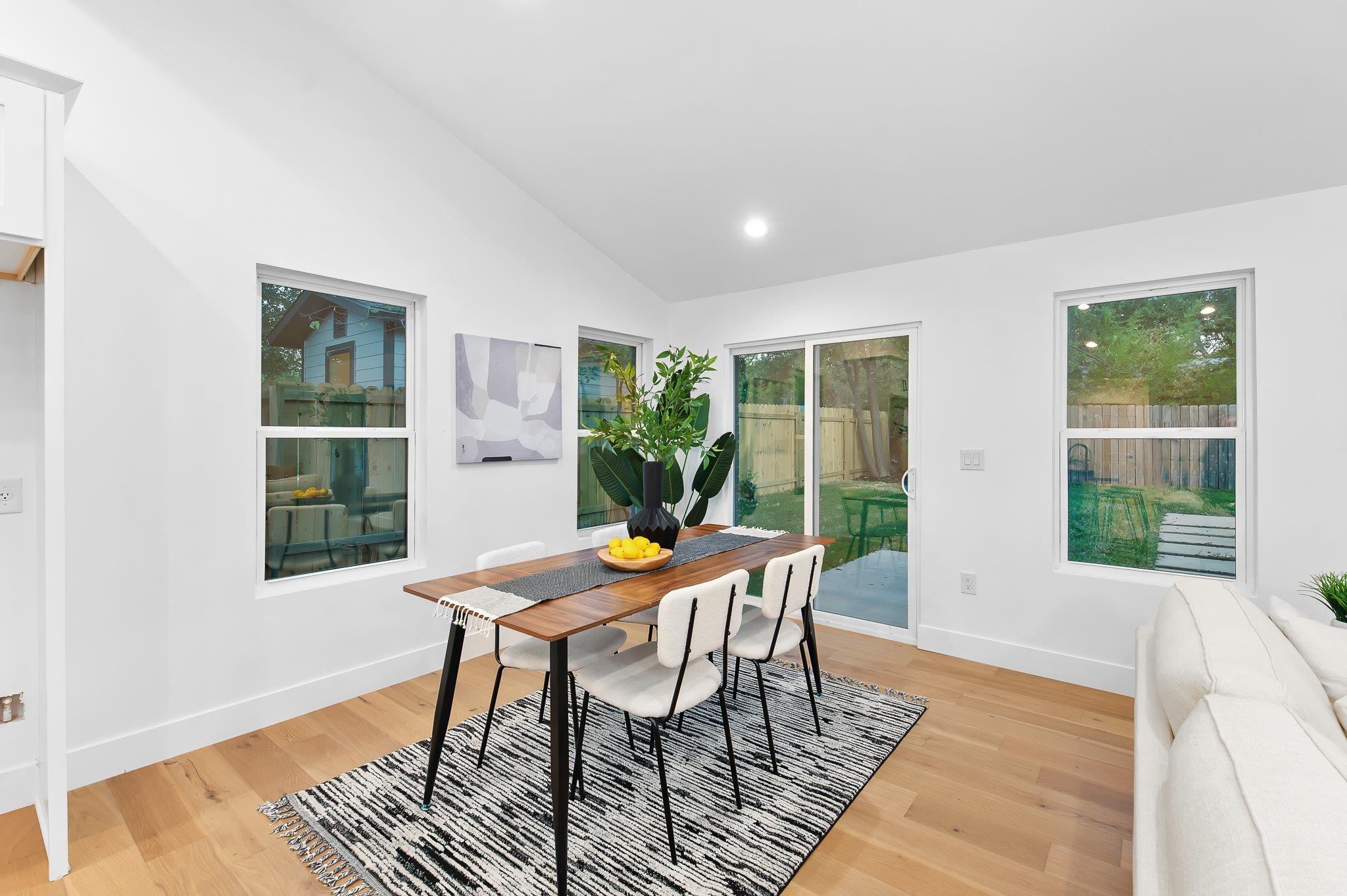 8305 Briarwood Ln, Austin, TX 78757