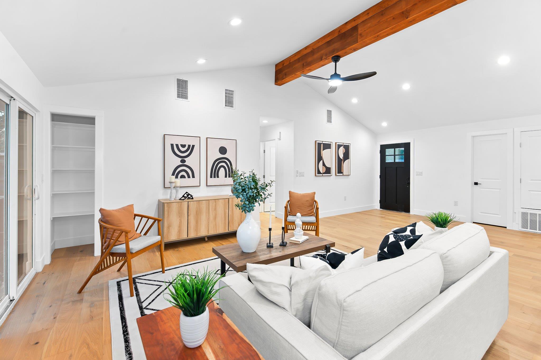 8305 Briarwood Ln, Austin, TX 78757