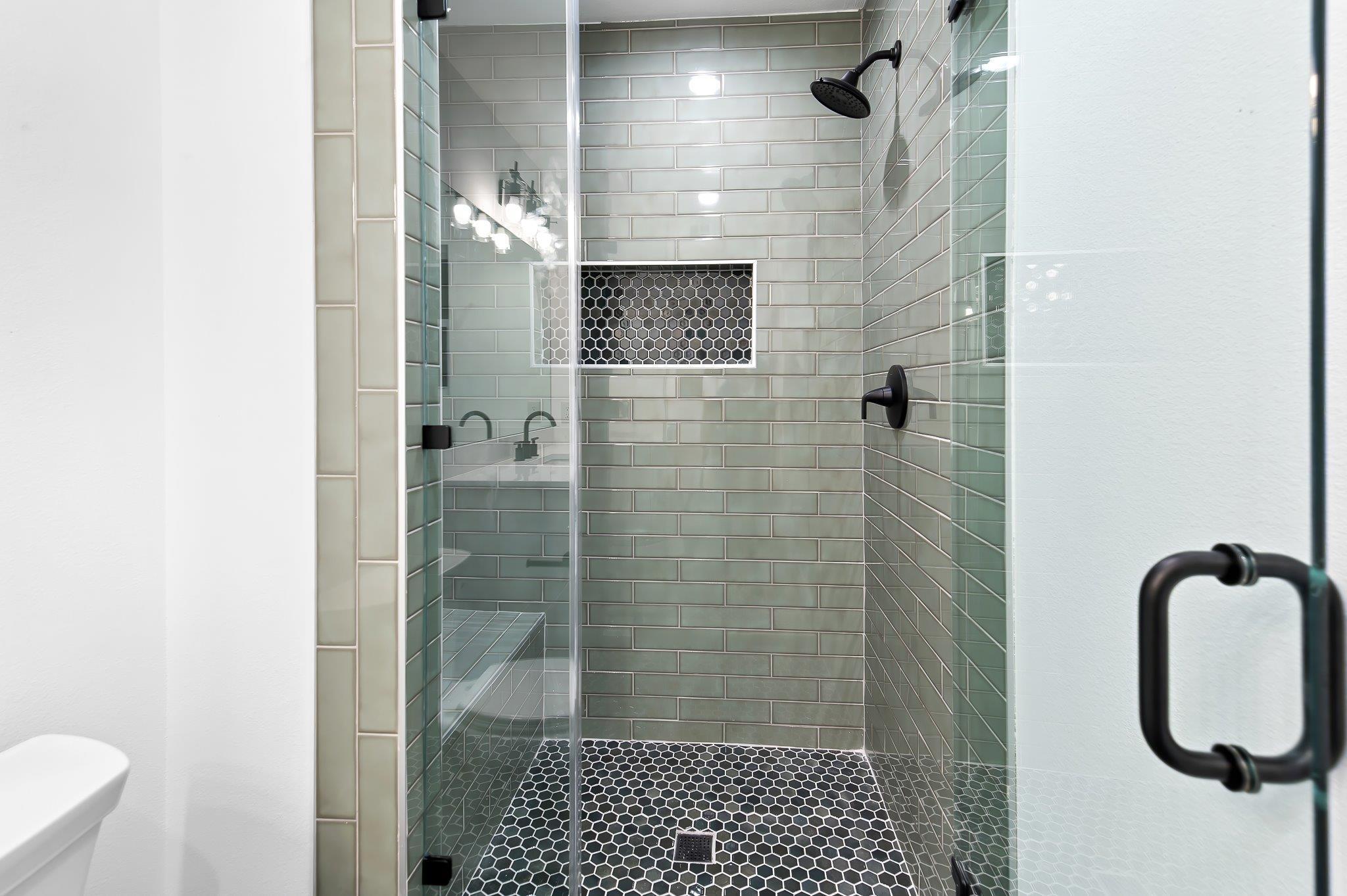 8305 Briarwood Ln, Austin, TX 78757