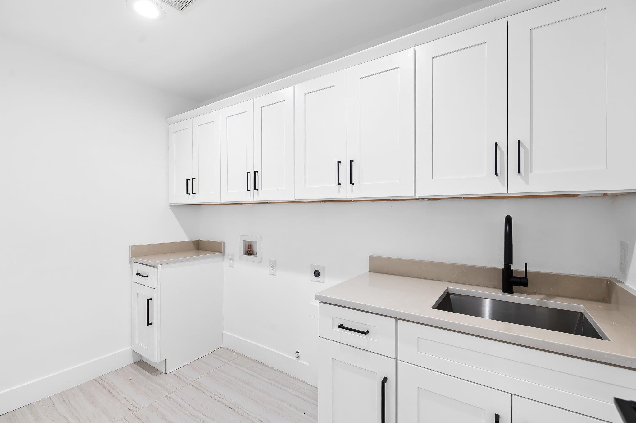 8305 Briarwood Ln, Austin, TX 78757