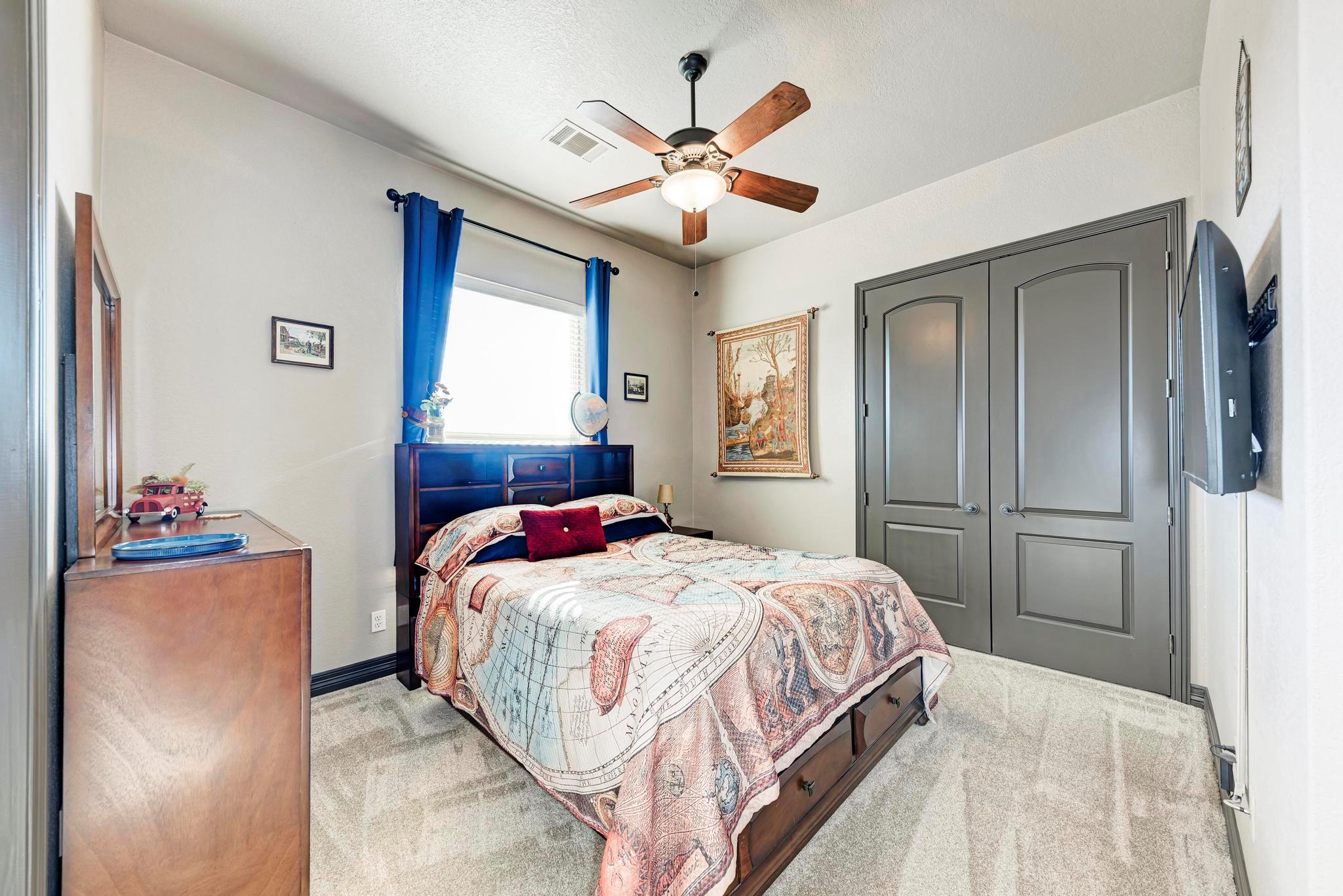 303 Left Ln, Horseshoe Bay, TX 78657