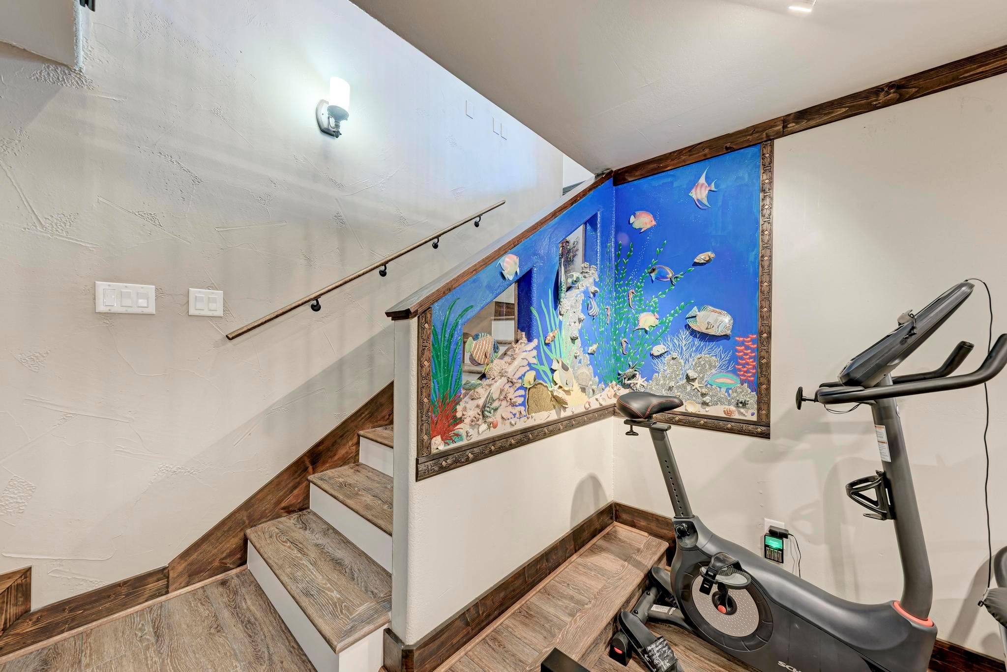 303 Left Ln, Horseshoe Bay, TX 78657