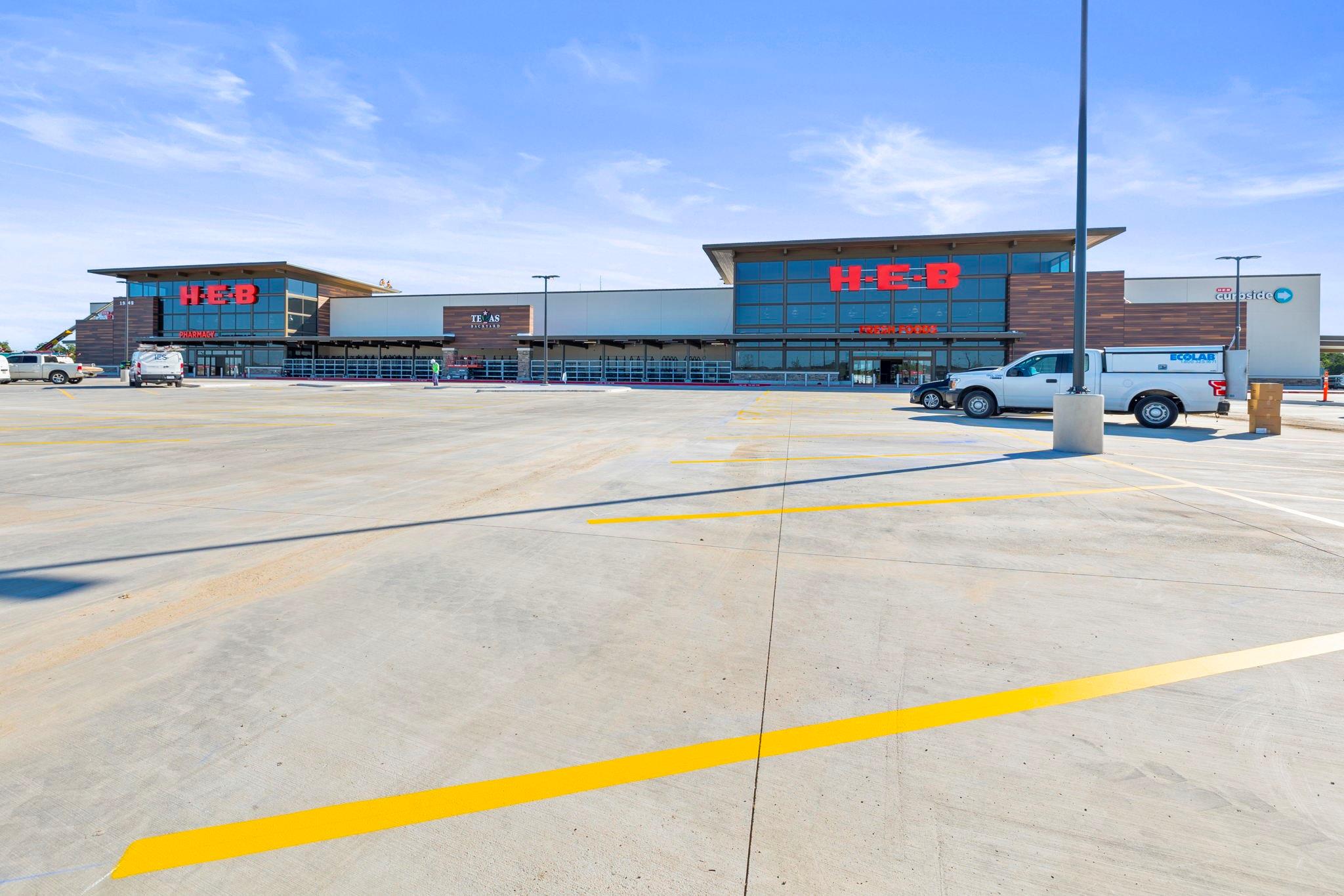 201 Merrick Rd, Georgetown, TX 78628