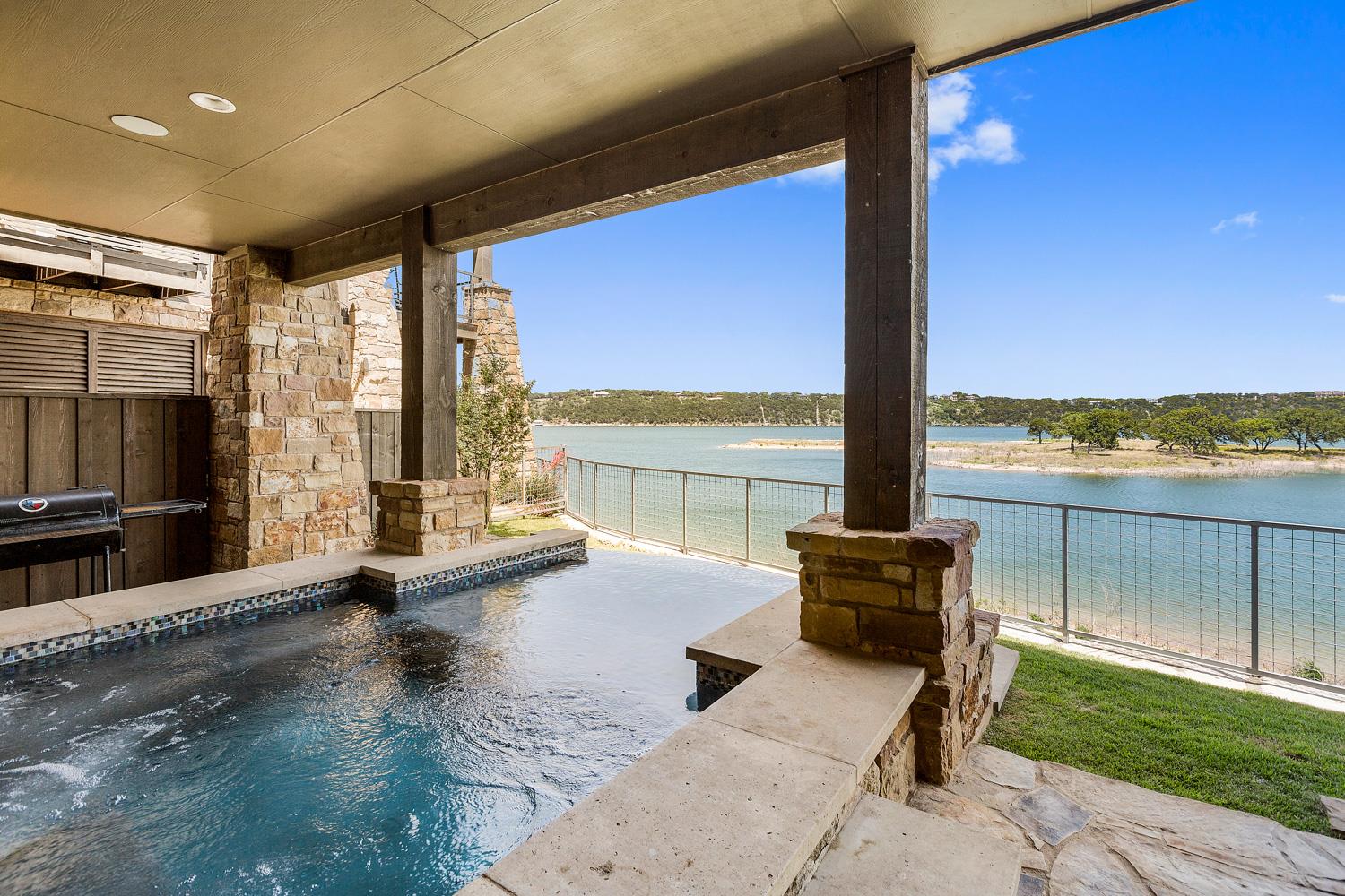 2217 Seabiscuit Cv # 113, Spicewood, TX 78669