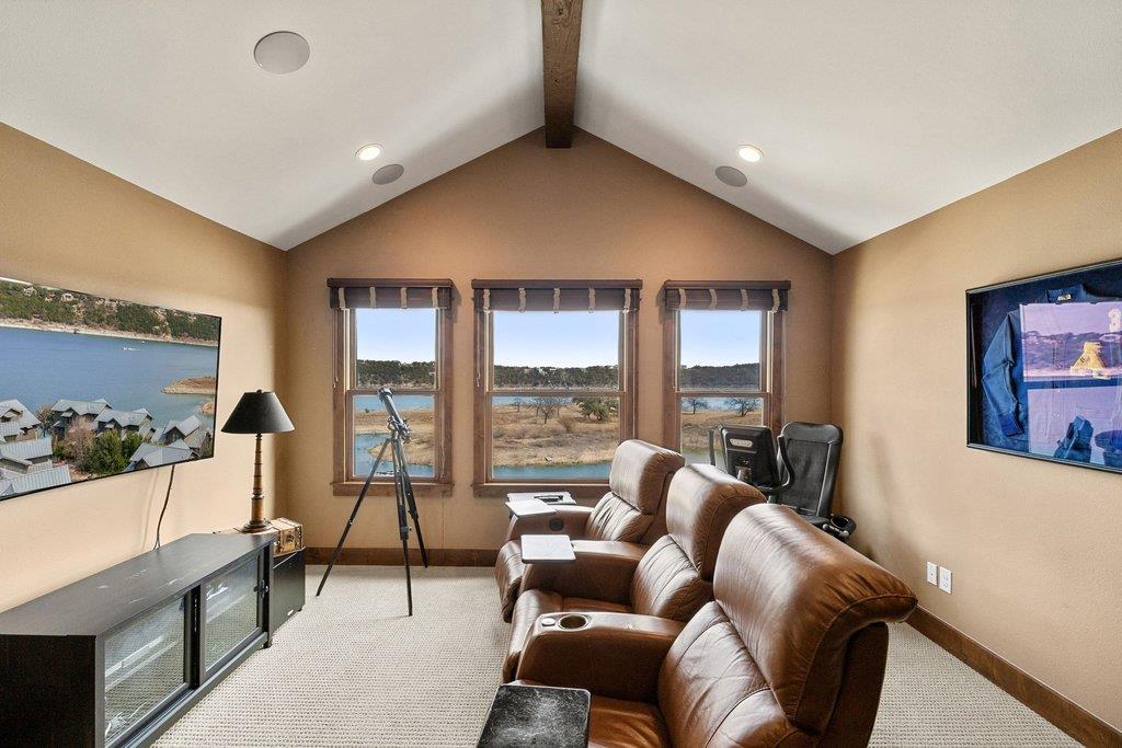 2217 Seabiscuit Cv # 113, Spicewood, TX 78669