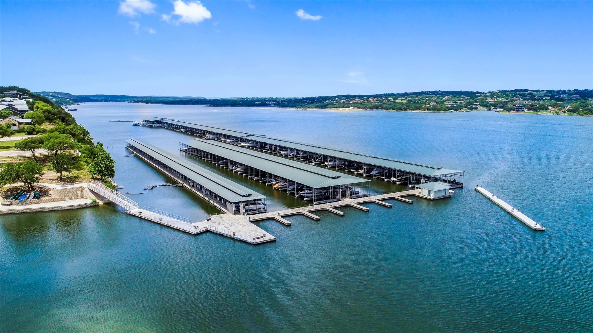 2217 Seabiscuit Cv # 113, Spicewood, TX 78669