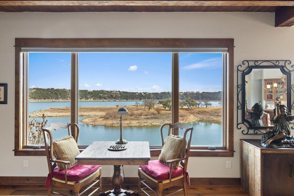 2217 Seabiscuit Cv # 113, Spicewood, TX 78669