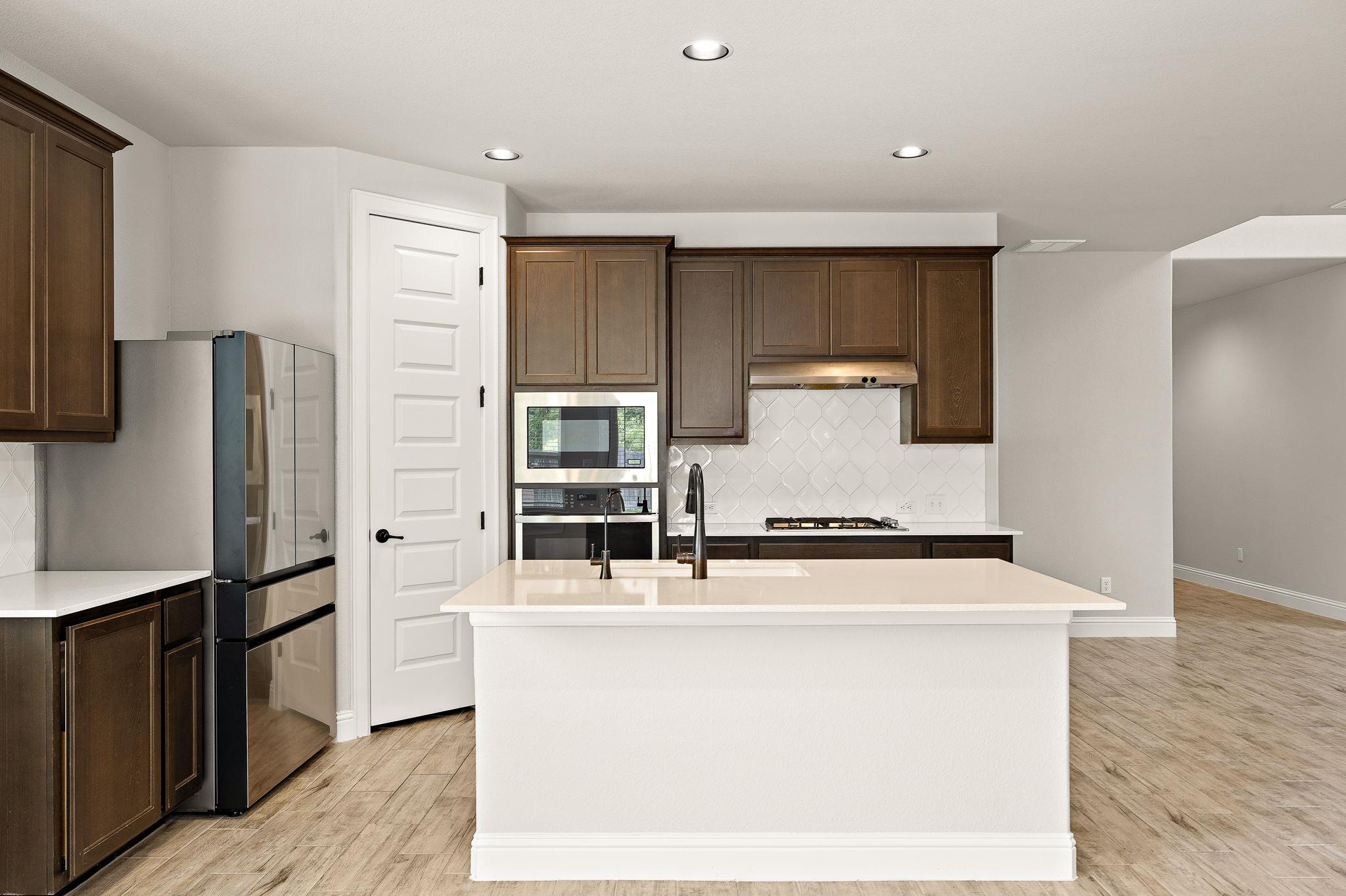 232 Stone Canyon Dr, Georgetown, TX 78628