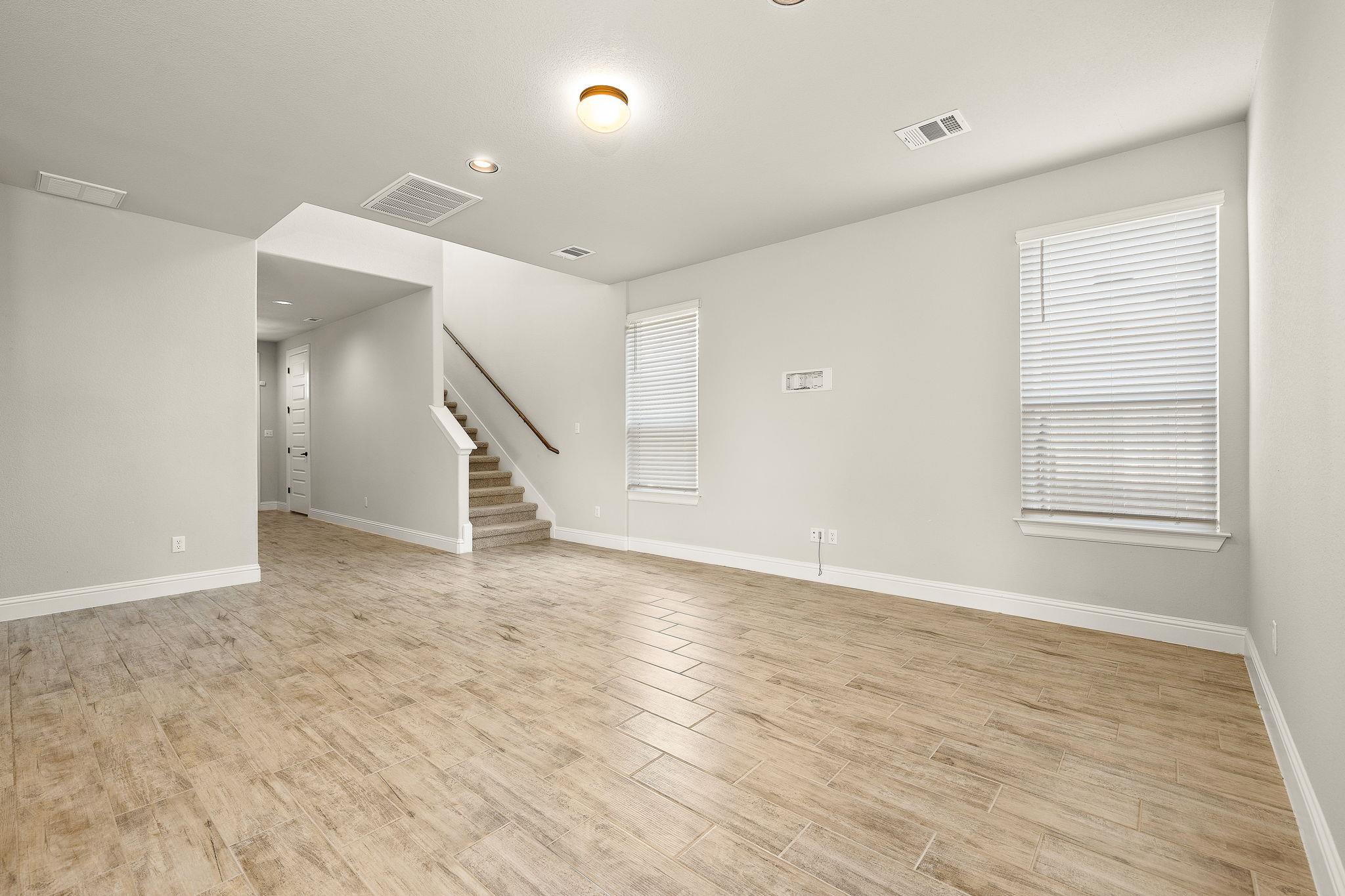 232 Stone Canyon Dr, Georgetown, TX 78628