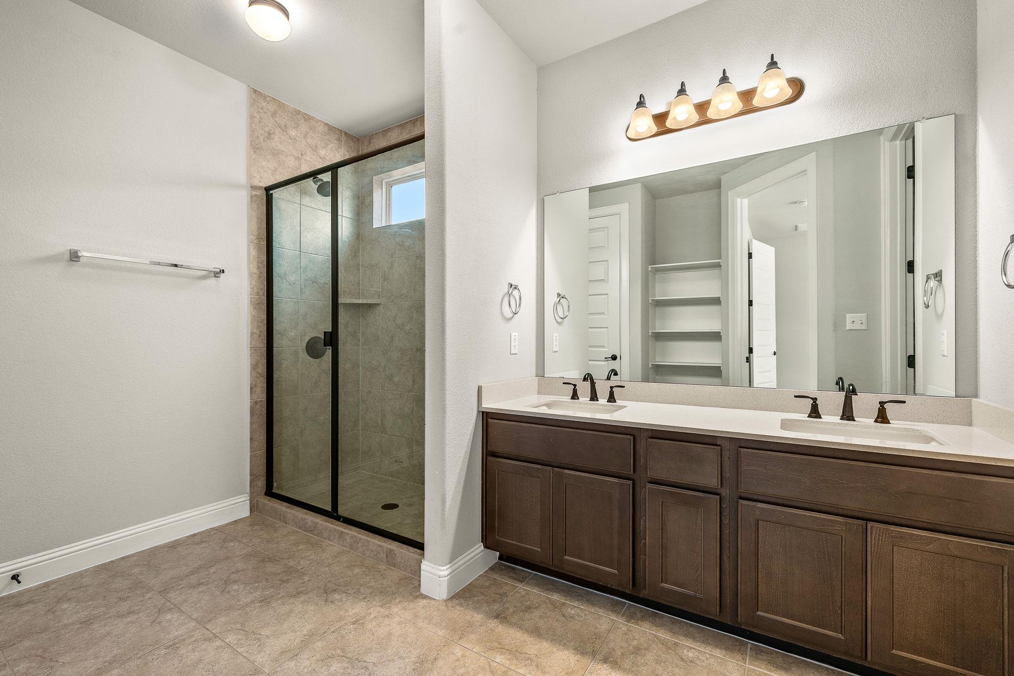 232 Stone Canyon Dr, Georgetown, TX 78628