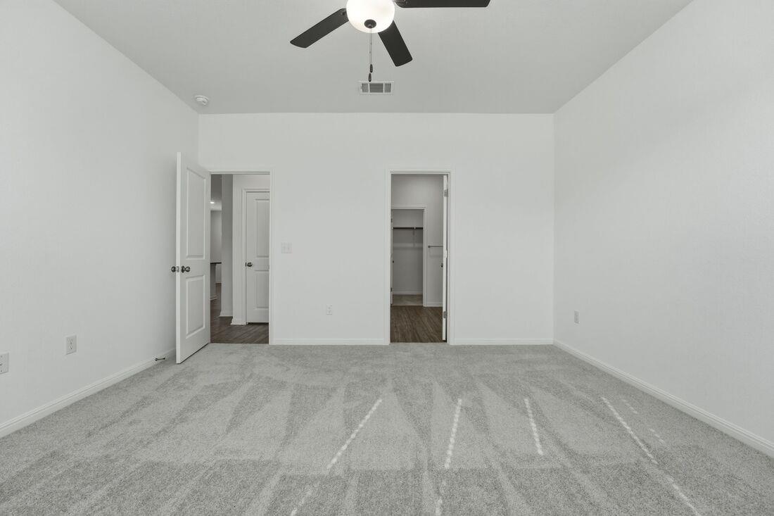 6012 Alfred Acres Dr, Del Valle, TX 78617