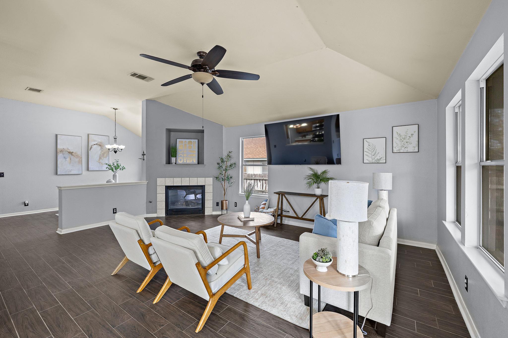 15 Azalea Dr, Georgetown, TX 78626