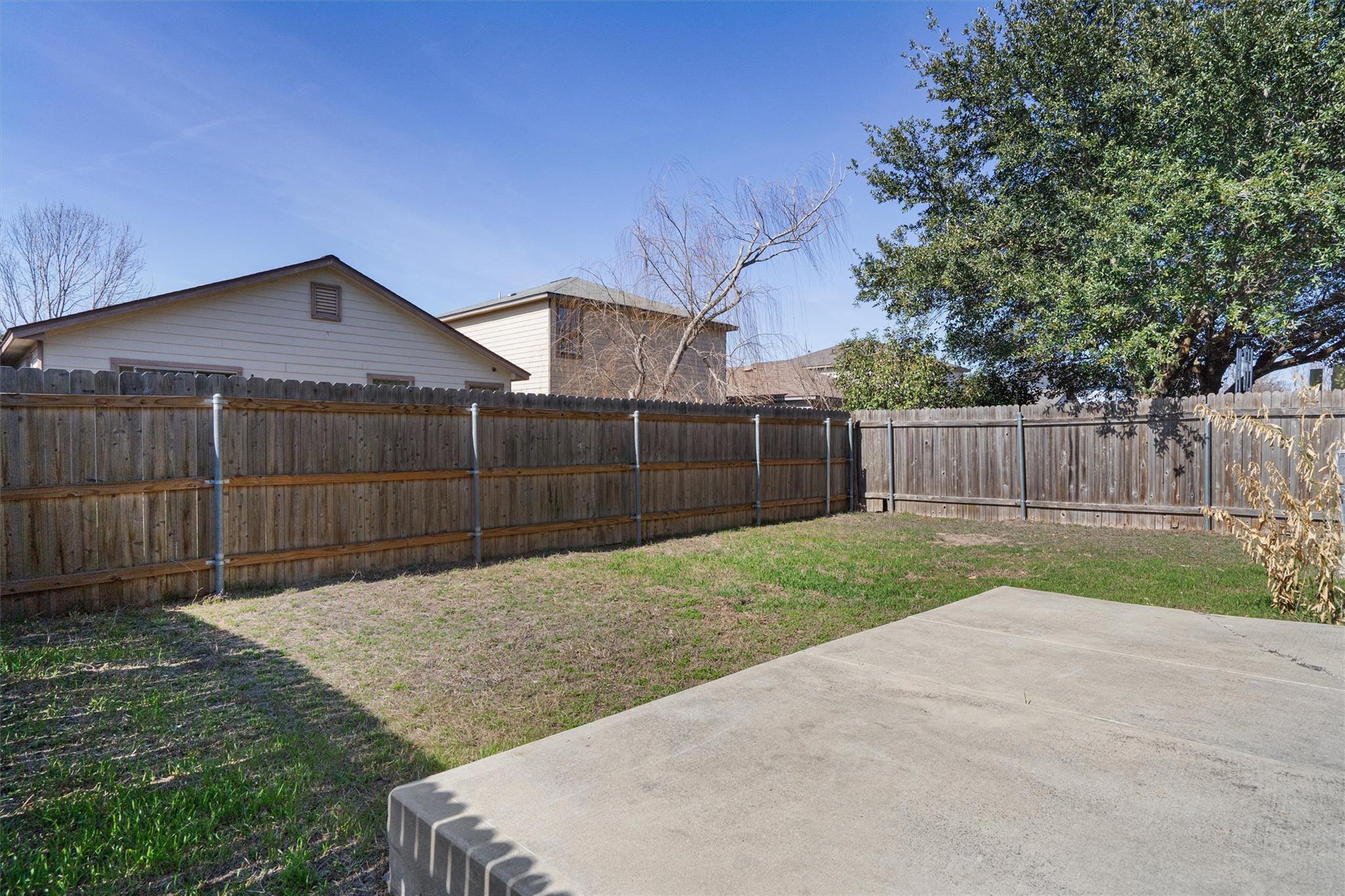 5608 Sunday Silence Dr, Del Valle, TX 78617