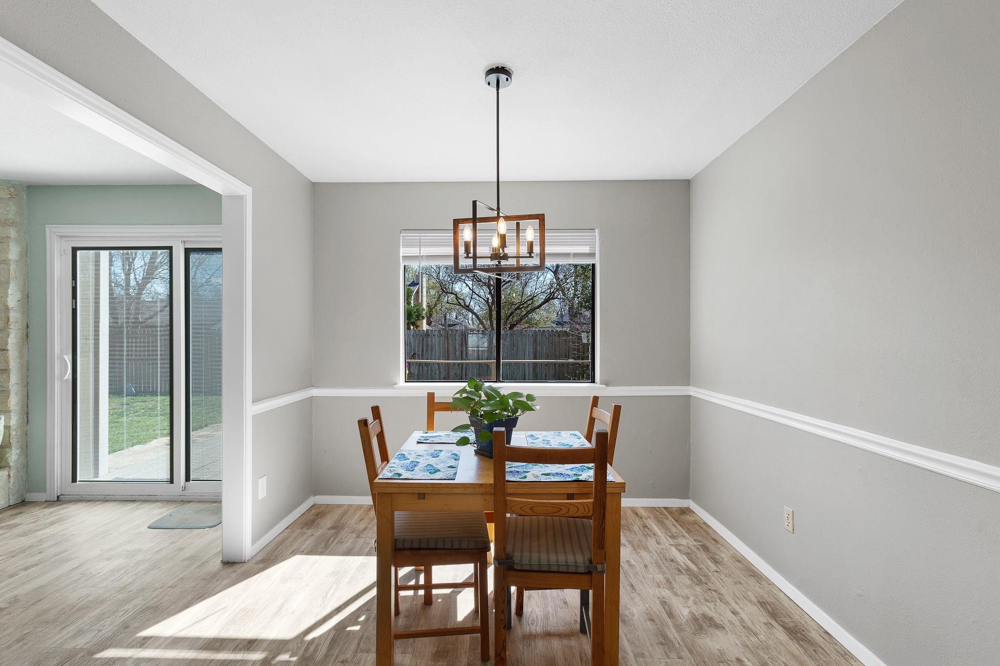 8007 Swindon Ln, Austin, TX 78745