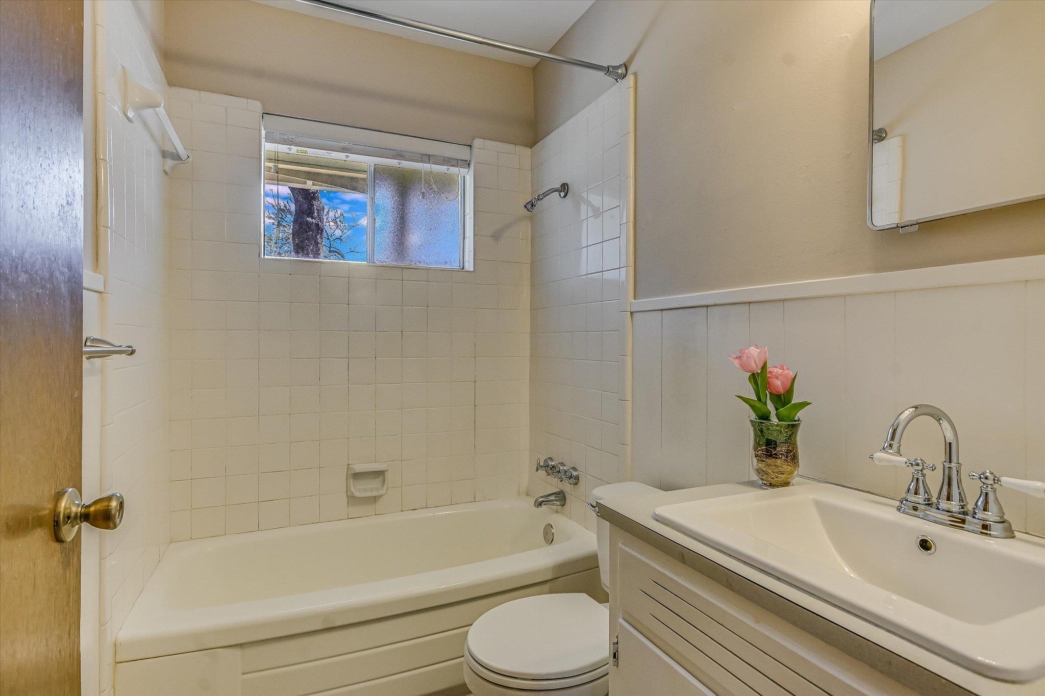 1000 Possum Trot St, Austin, TX 78703