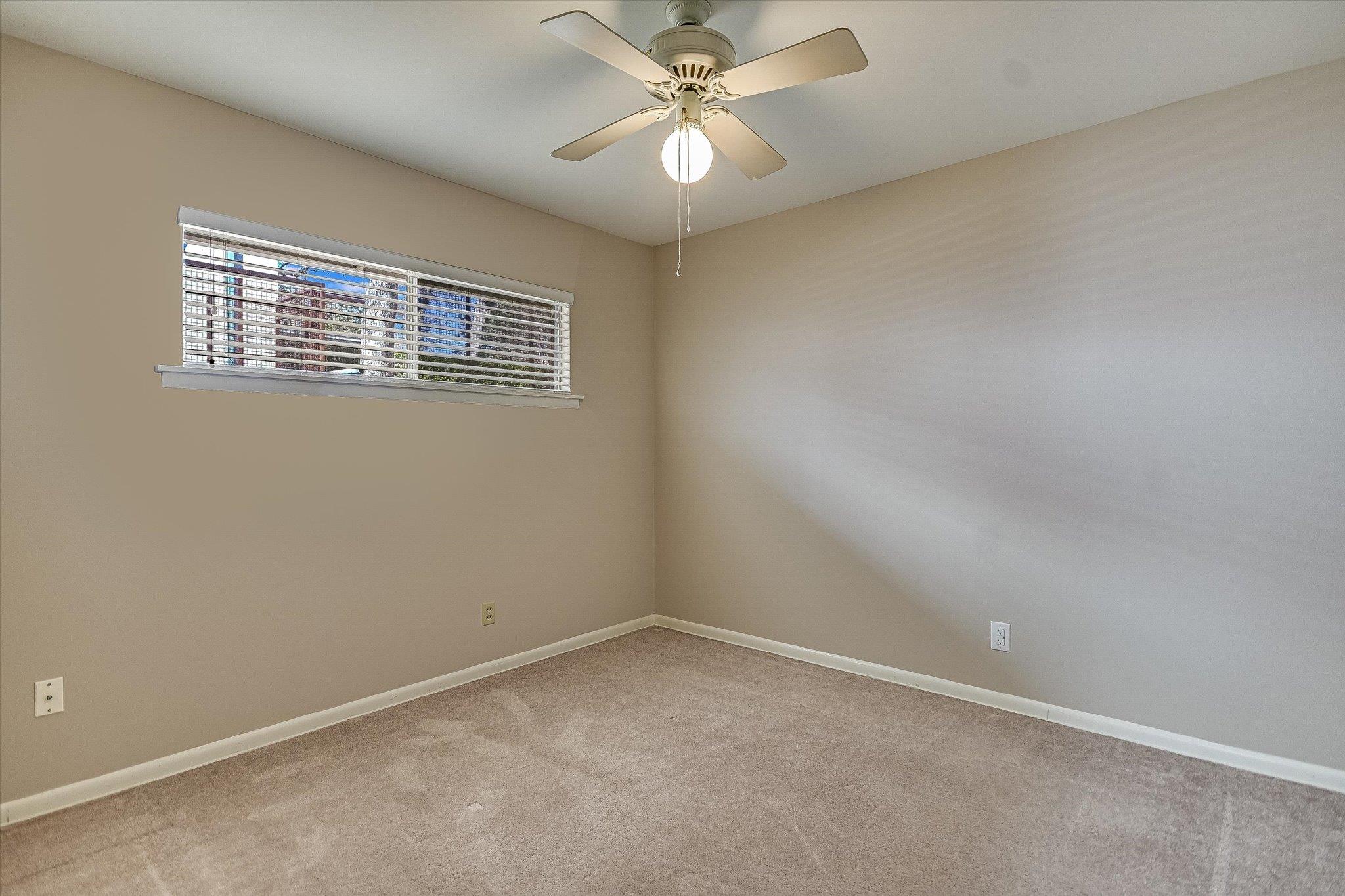 1000 Possum Trot St, Austin, TX 78703