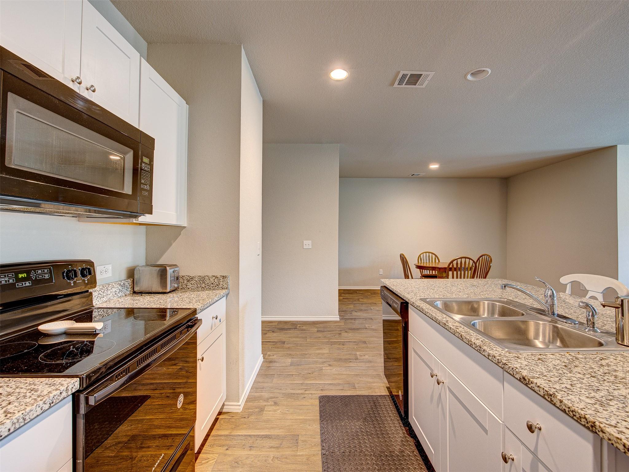 13001 Brahmin Dr, Austin, TX 78724