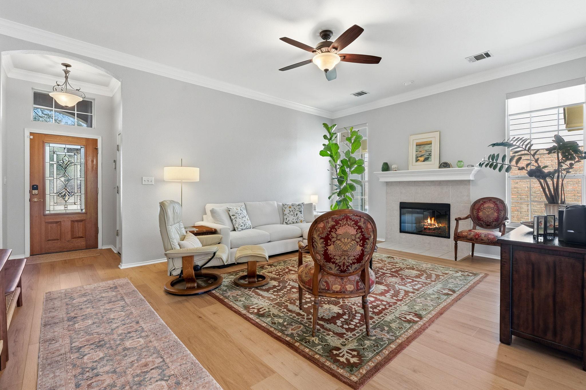 2306 Clover Ridge Dr, Cedar Park, TX 78613