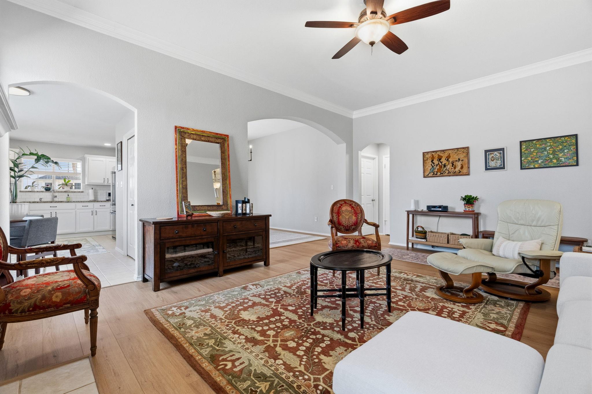 2306 Clover Ridge Dr, Cedar Park, TX 78613