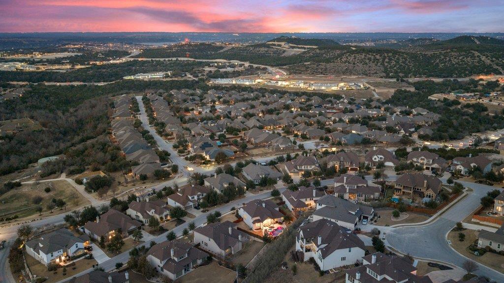 5812 Davenport Divide Rd, Austin, TX 78738