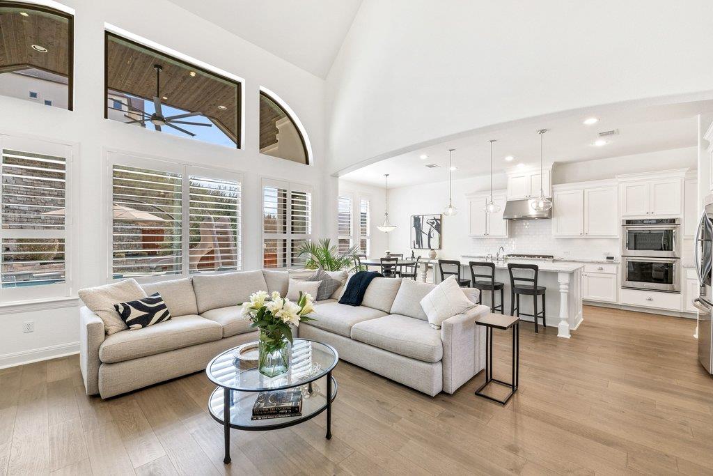 5812 Davenport Divide Rd, Austin, TX 78738