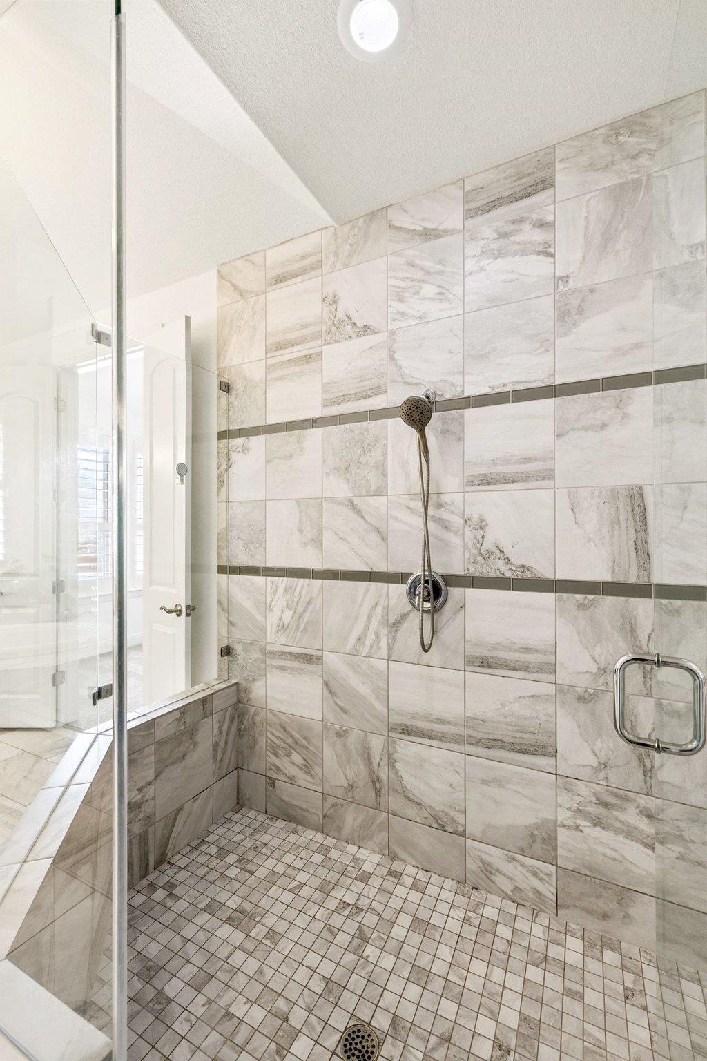 5812 Davenport Divide Rd, Austin, TX 78738