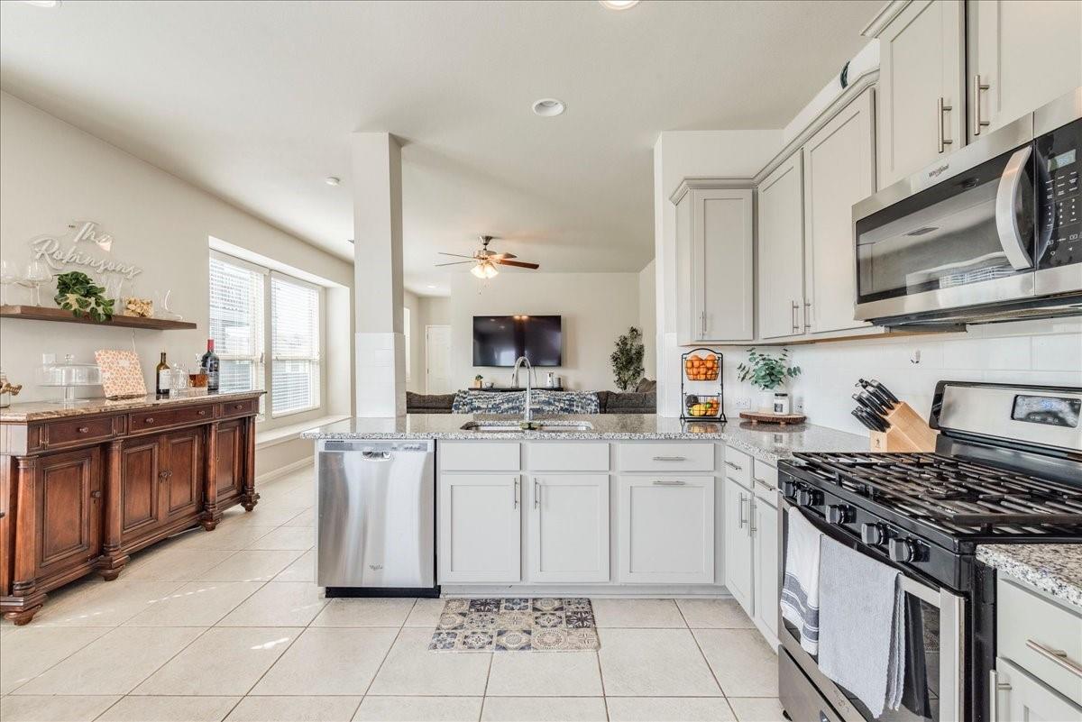 118 Alford St, San Marcos, TX 78666