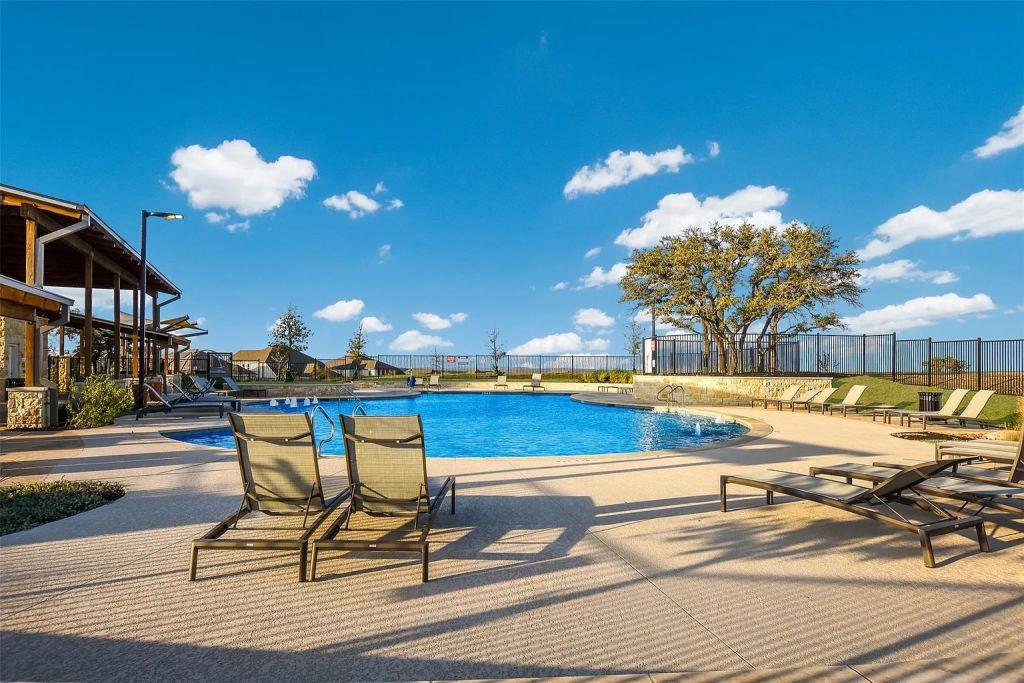 236 Lost Mine Peak Ln, Dripping Springs, TX 78620