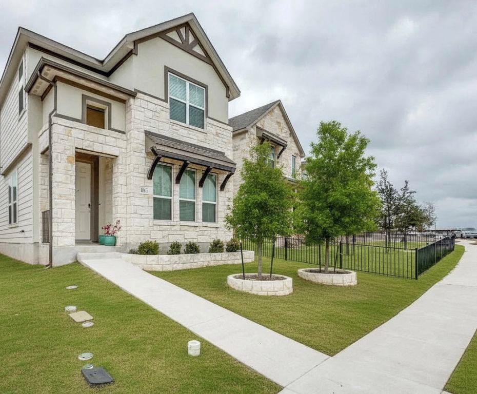 236 Lost Mine Peak Ln, Dripping Springs, TX 78620