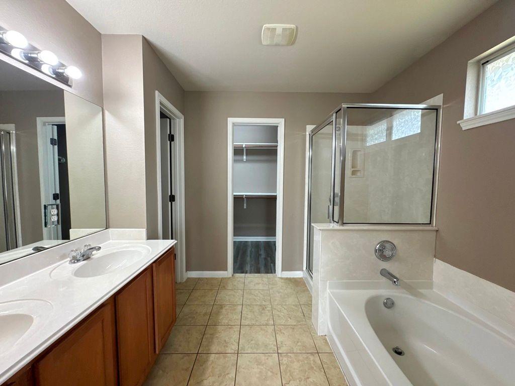 7820 Little Deer Trl, Georgetown, TX 78628