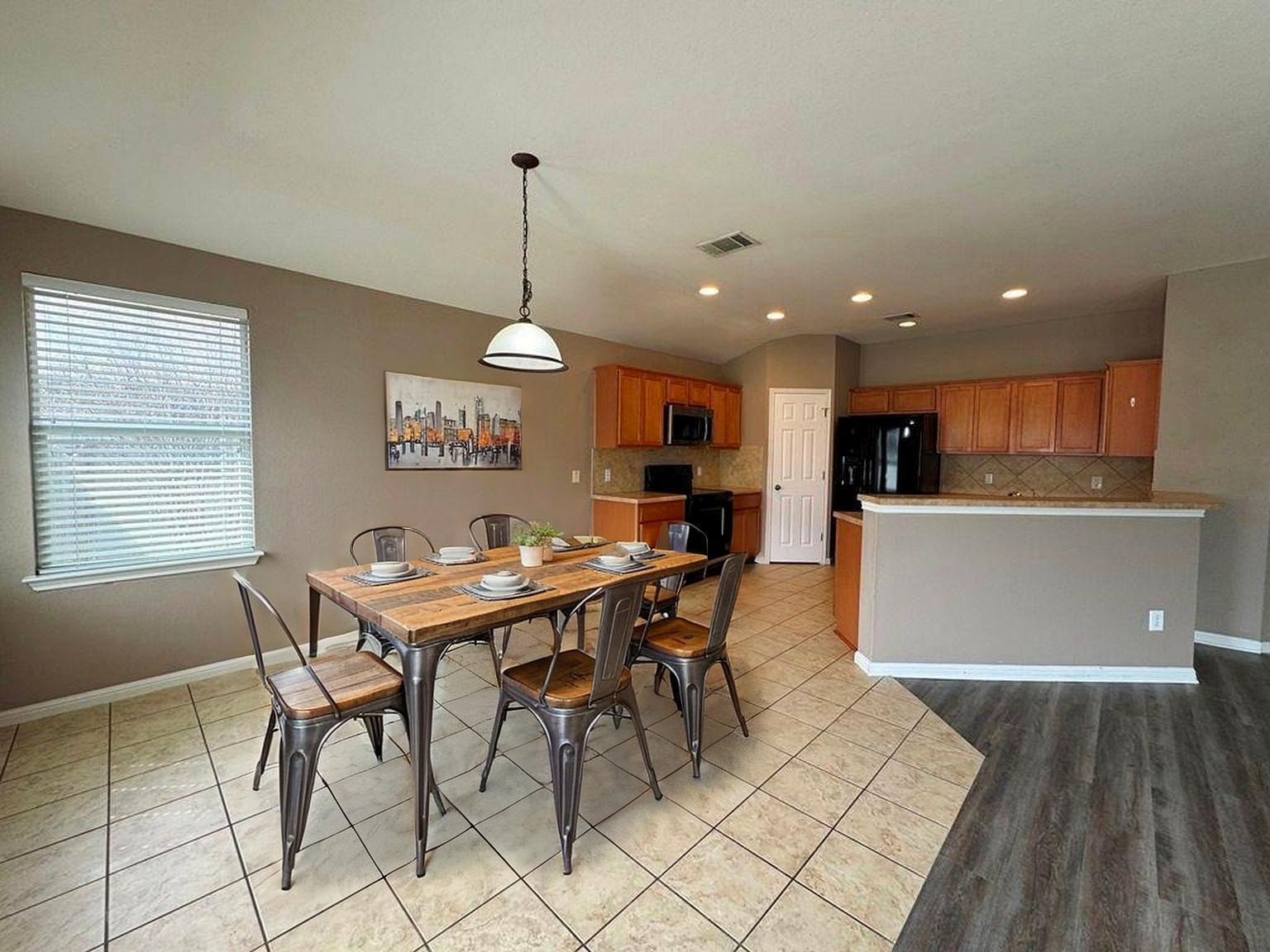 7820 Little Deer Trl, Georgetown, TX 78628