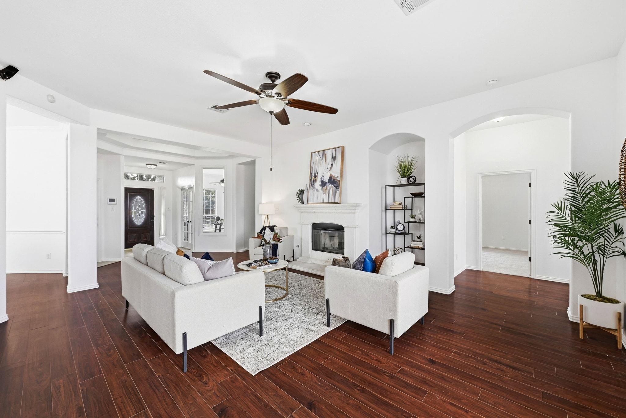 1681 Amberwood Loop, Kyle, TX 78640