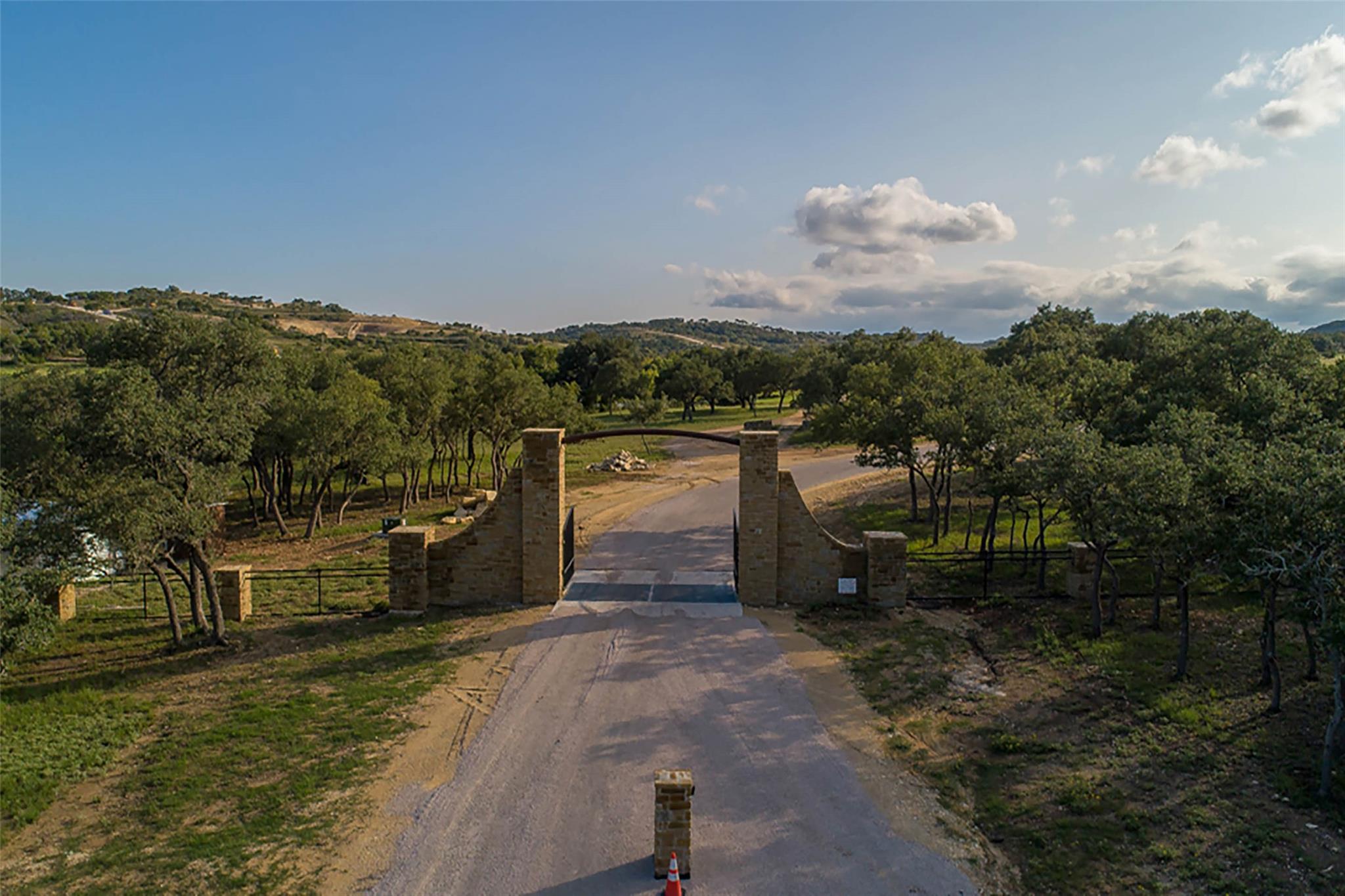 Lot 211 Majestic Hills Dr, Blanco, TX 78606