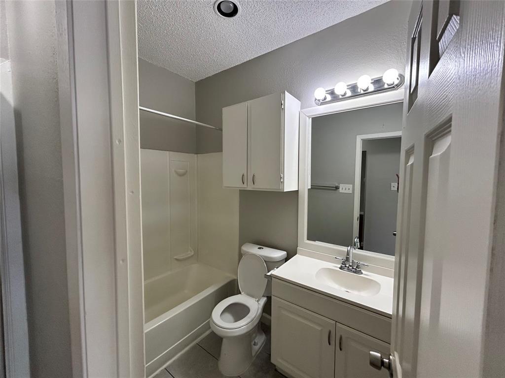 9509 Kempler Dr # A, Austin, TX 78748