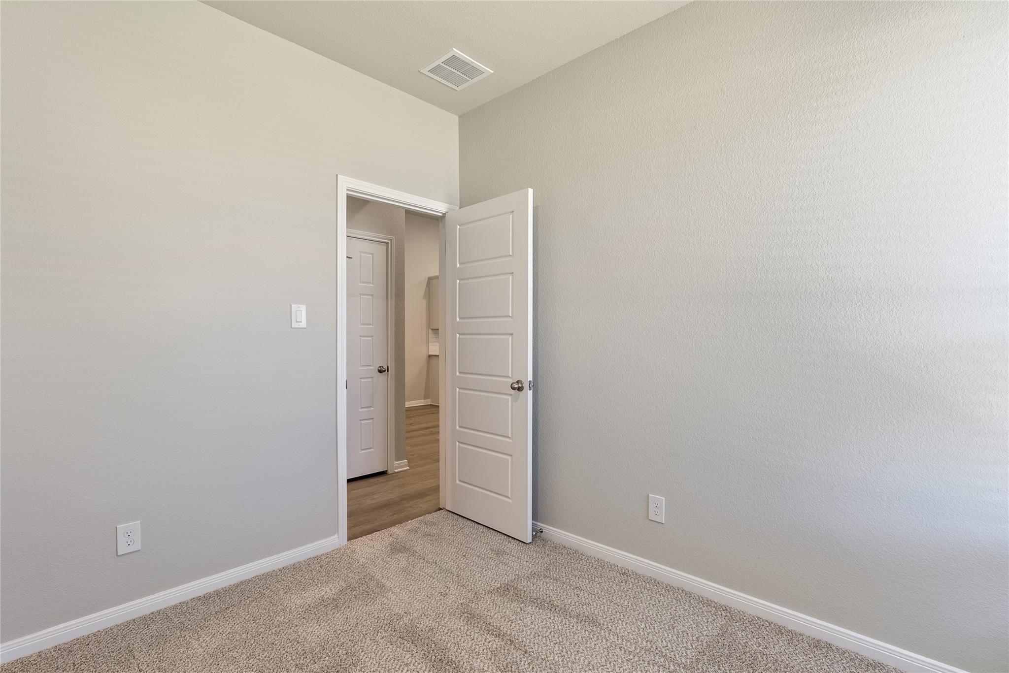 414 Cross Barn Blvd # B, Buda, TX 78610