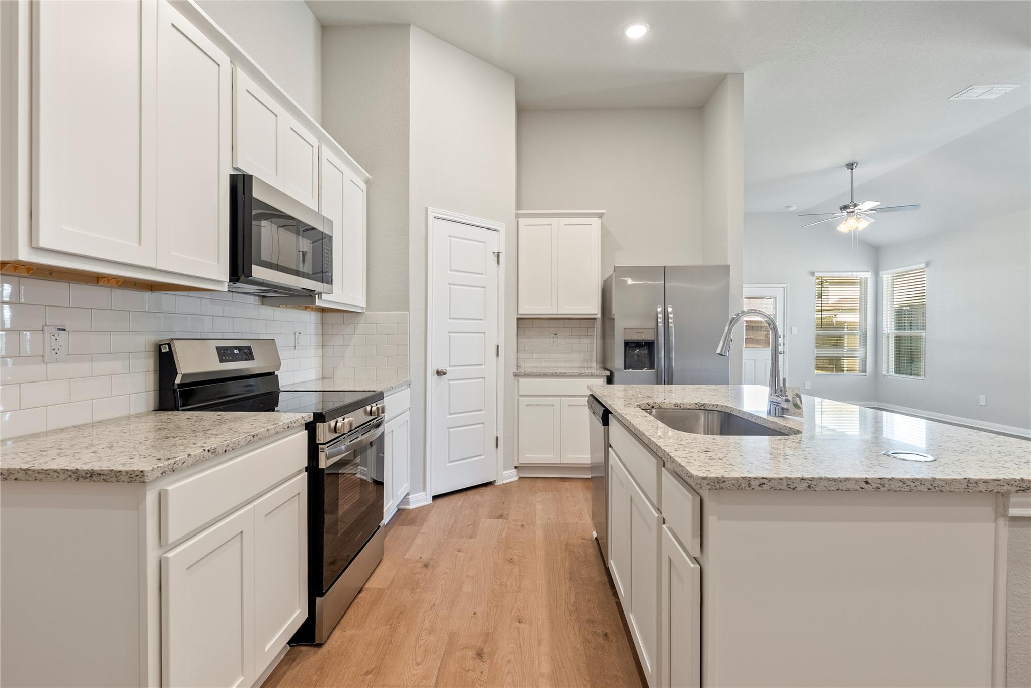 414 Cross Barn Blvd # B, Buda, TX 78610