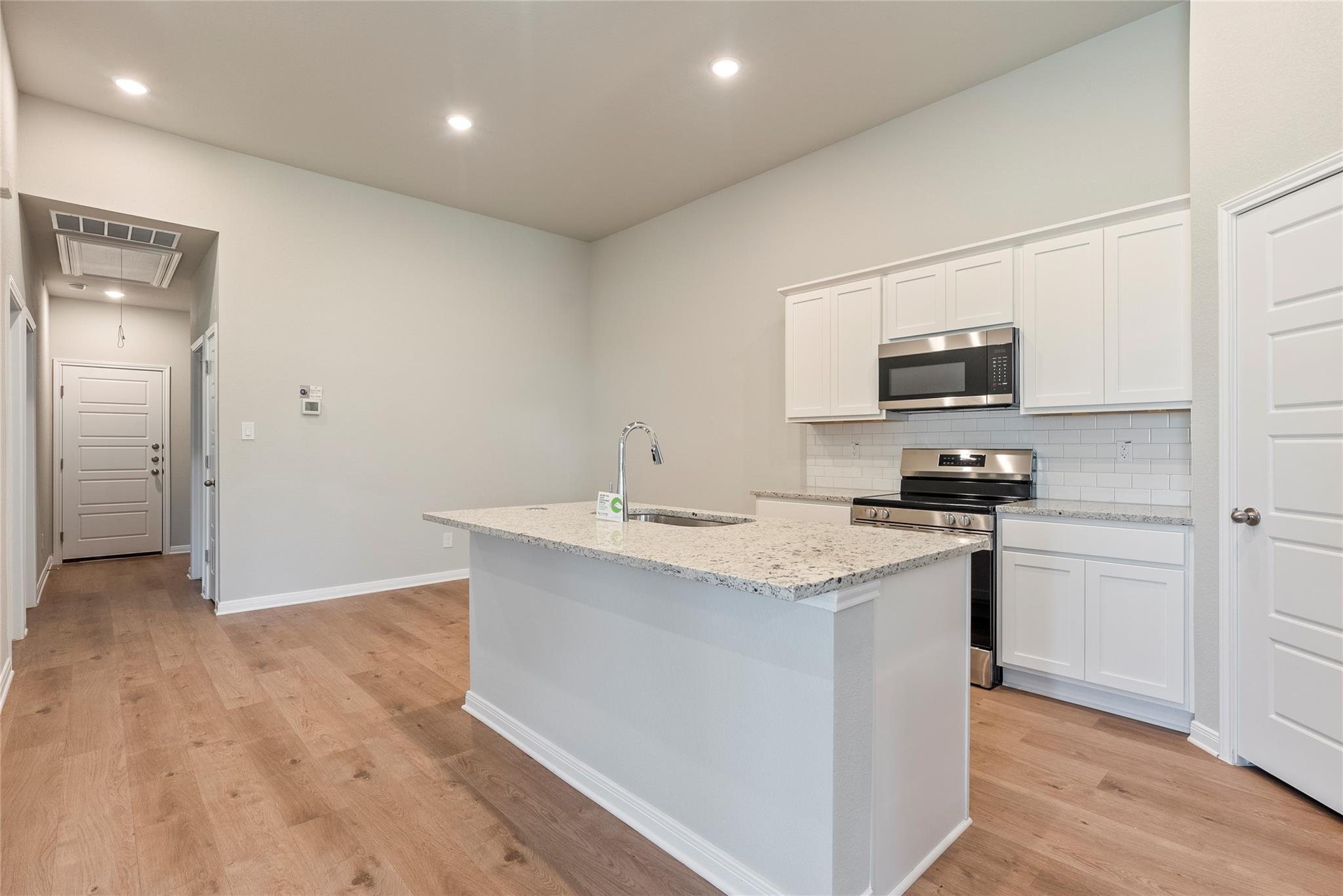 414 Cross Barn Blvd # B, Buda, TX 78610