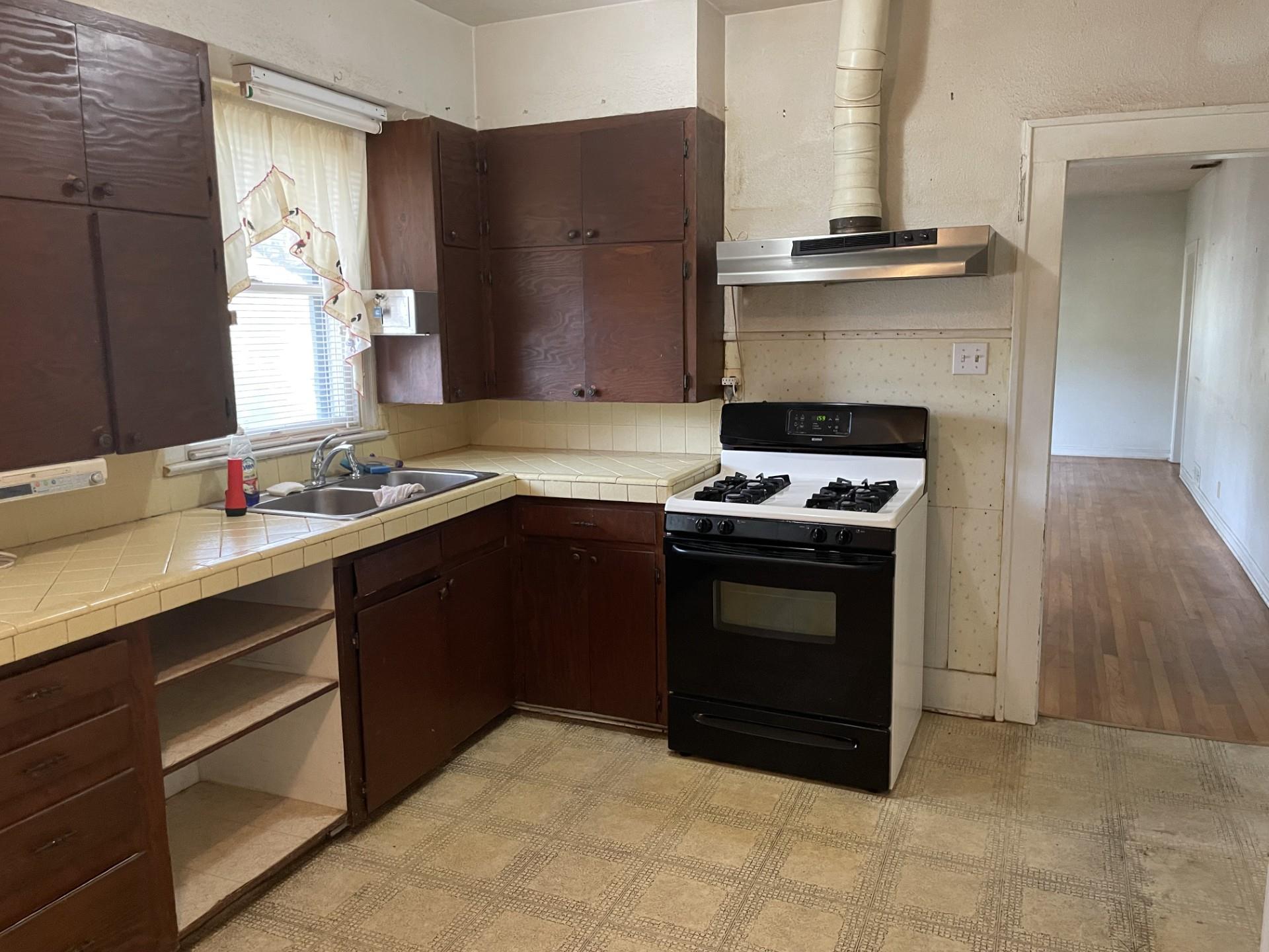 811 Herndon Ln, Austin, TX 78704