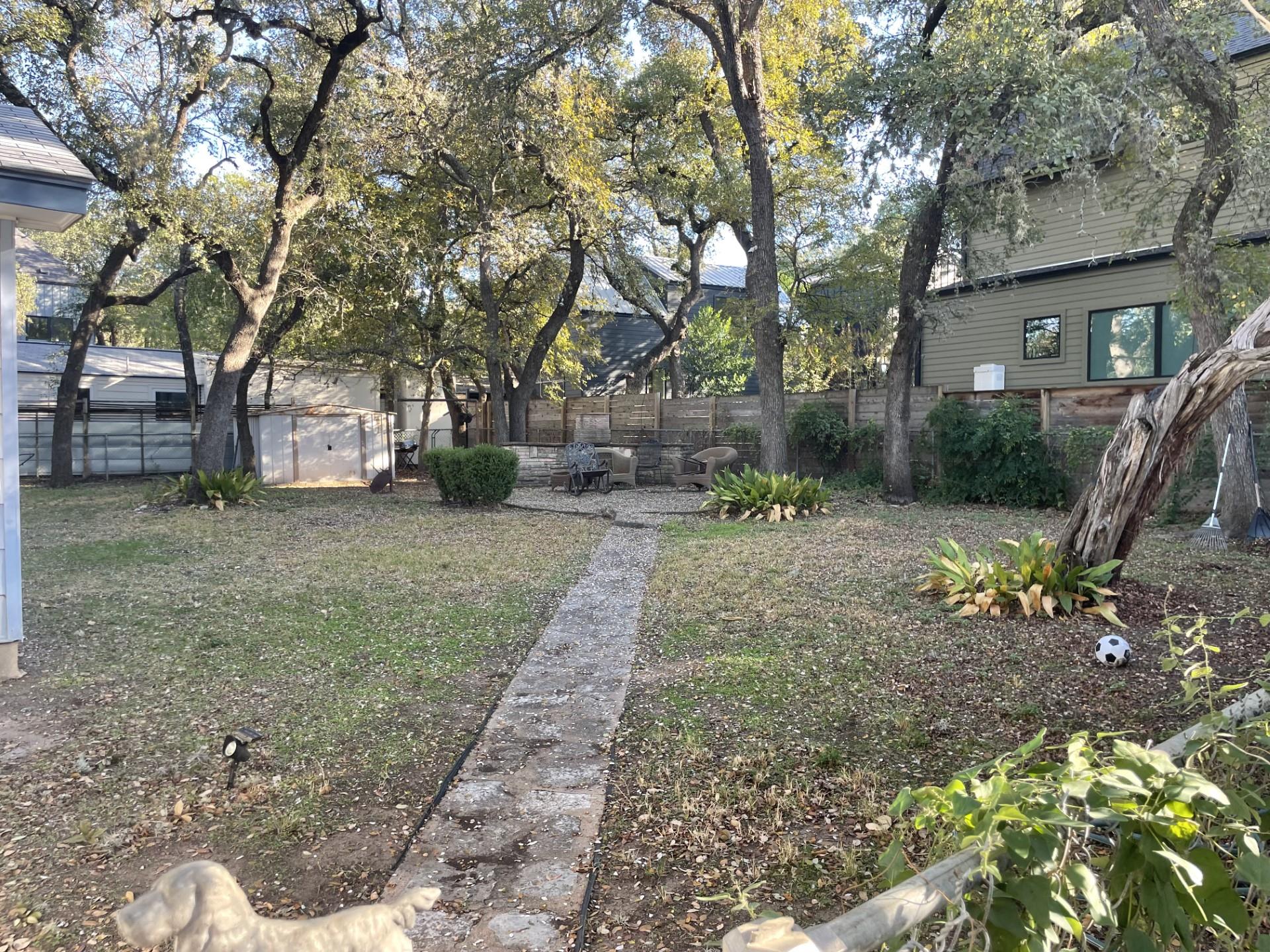 811 Herndon Ln, Austin, TX 78704
