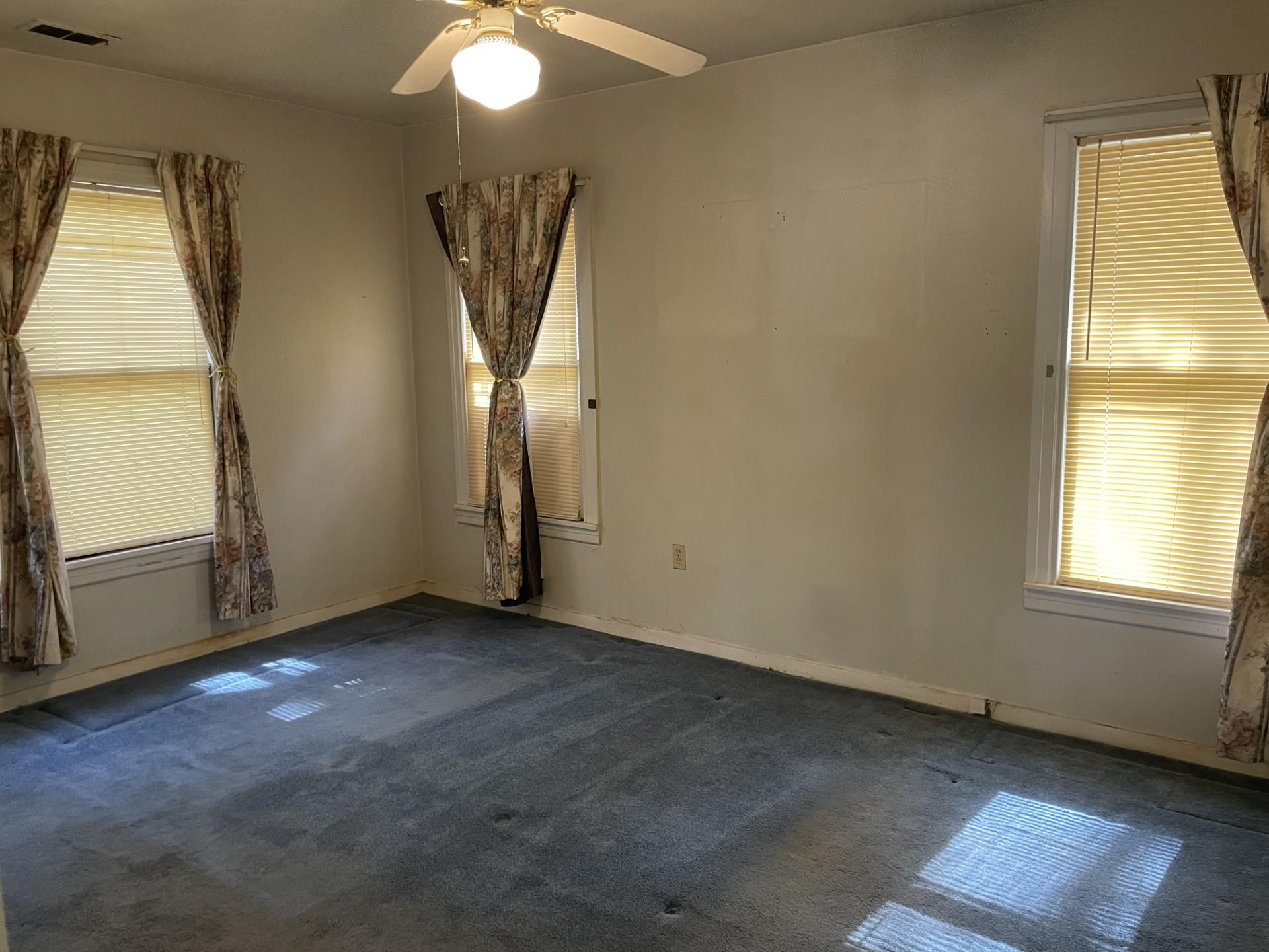 811 Herndon Ln, Austin, TX 78704